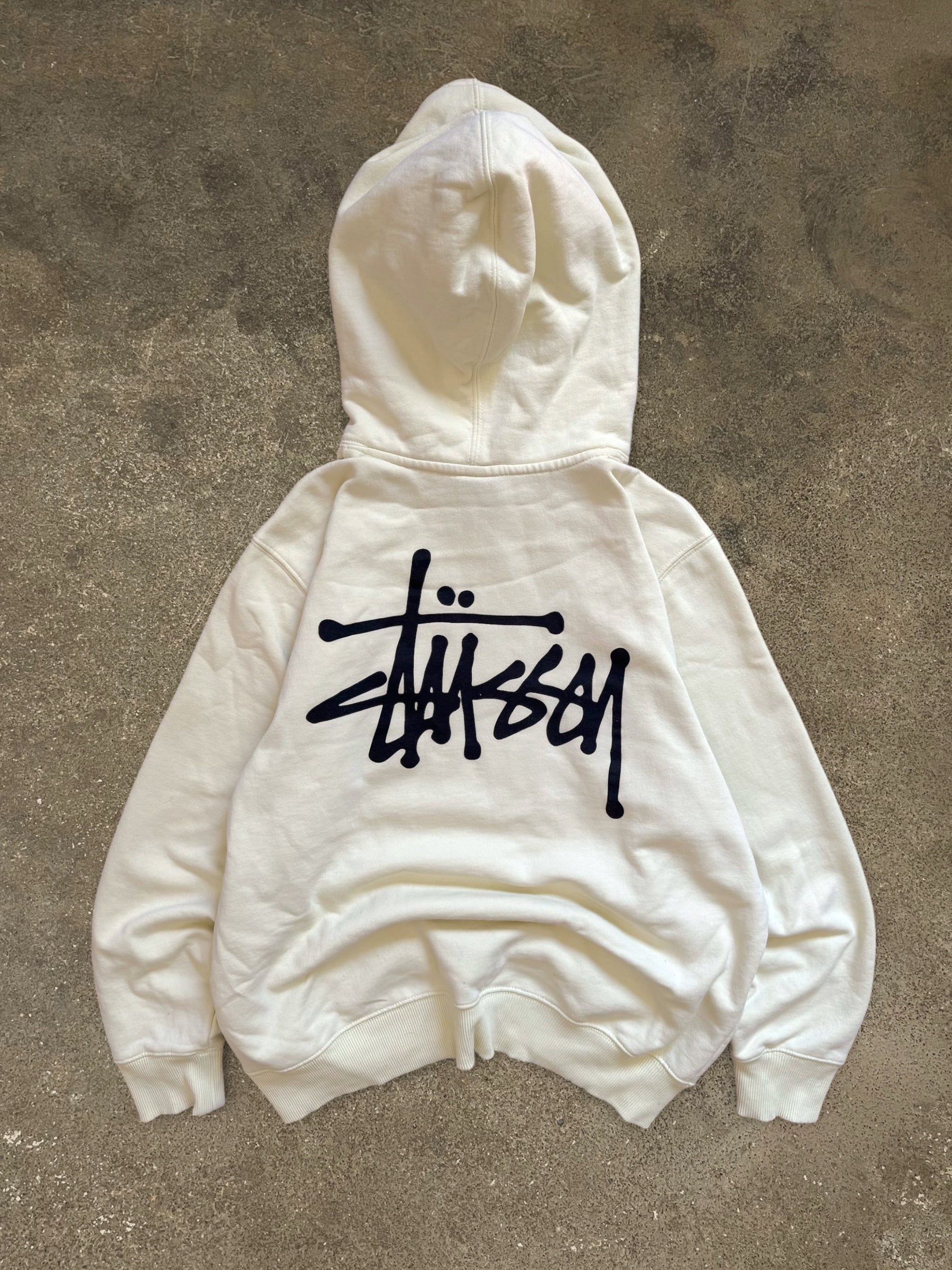 STÜSSY BASIC LOGO HOODIE