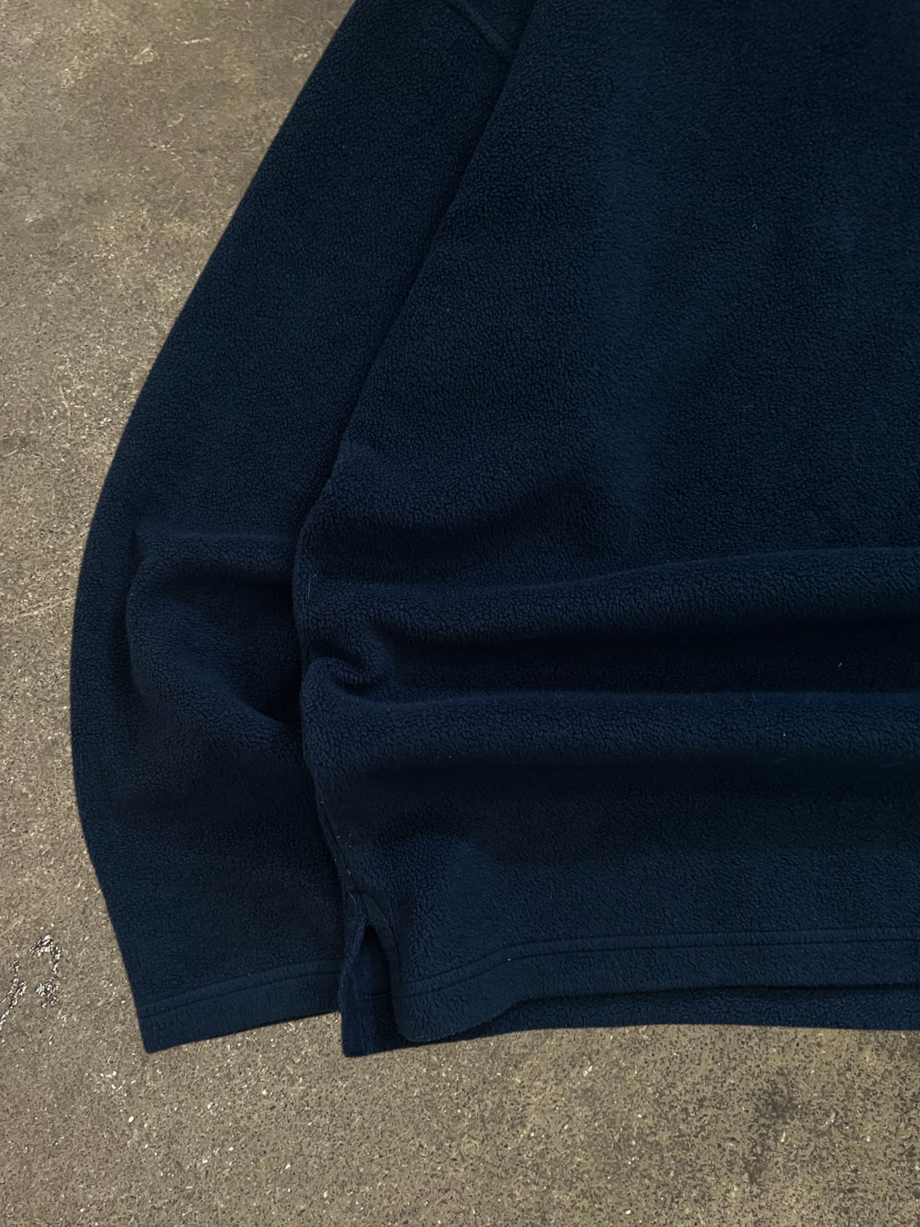 VINTAGE 90S SCREEN STARS NAVY FLEECE