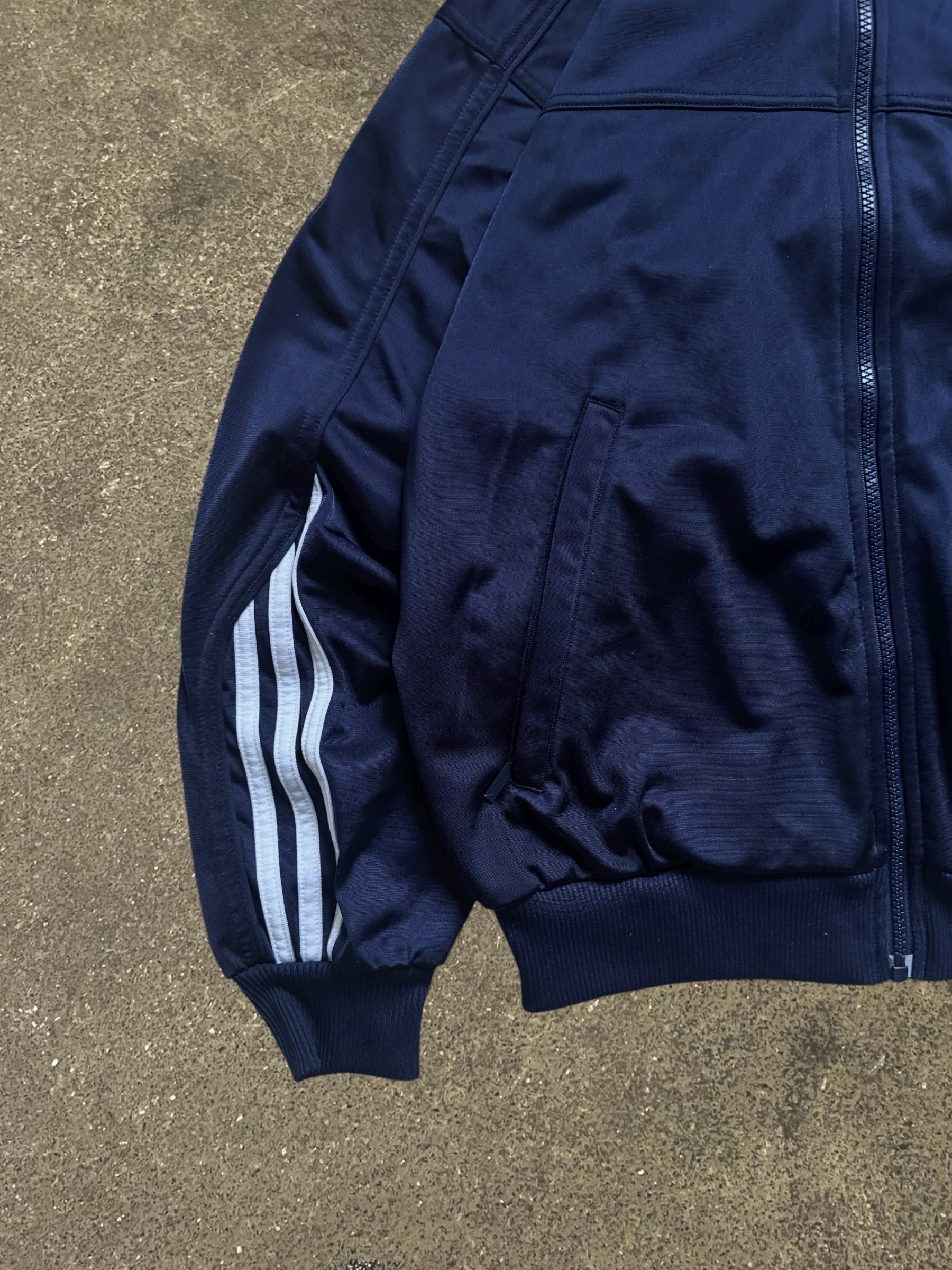 VINTAGE 90S NAVY ADIDAS TRACK JACKET
