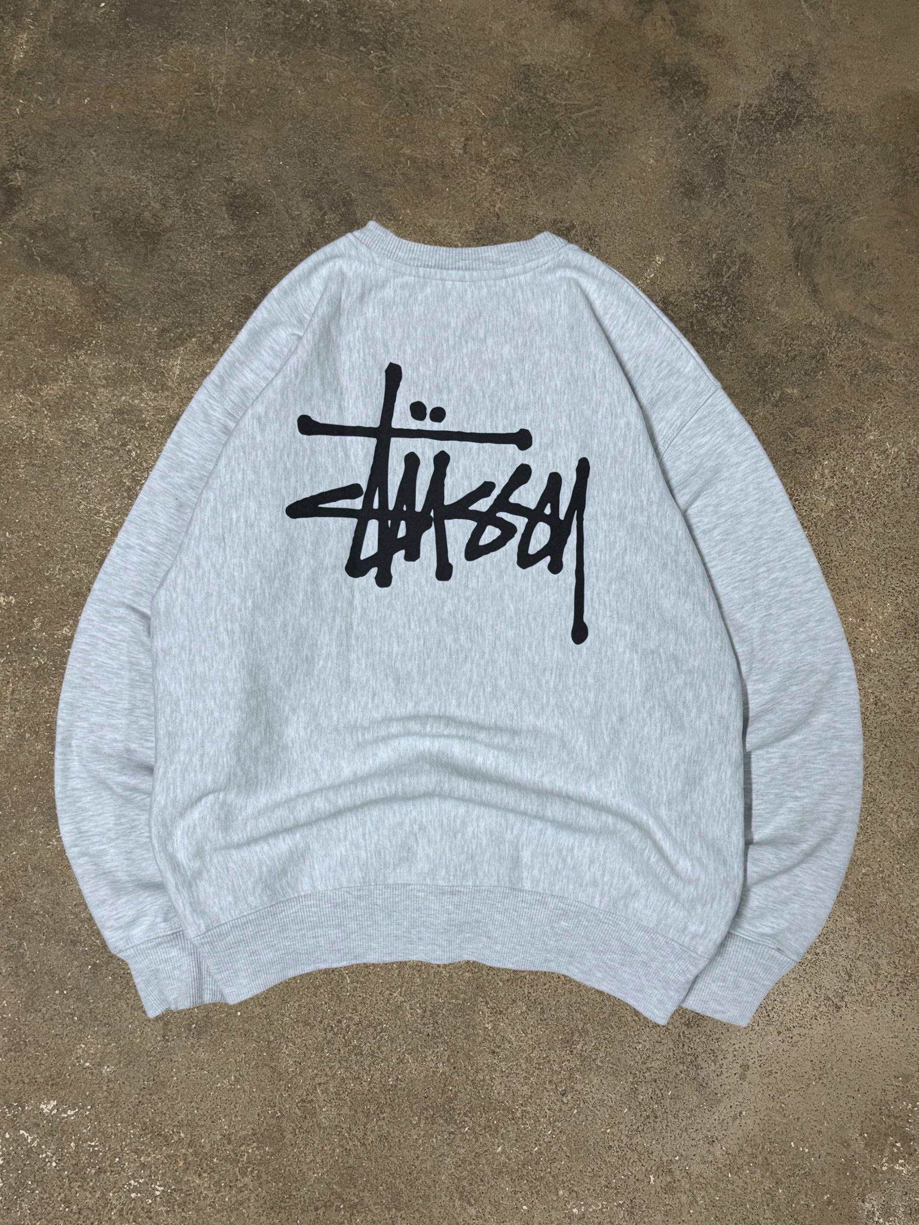 STÜSSY BASIC LOGO SWEATSHIRT