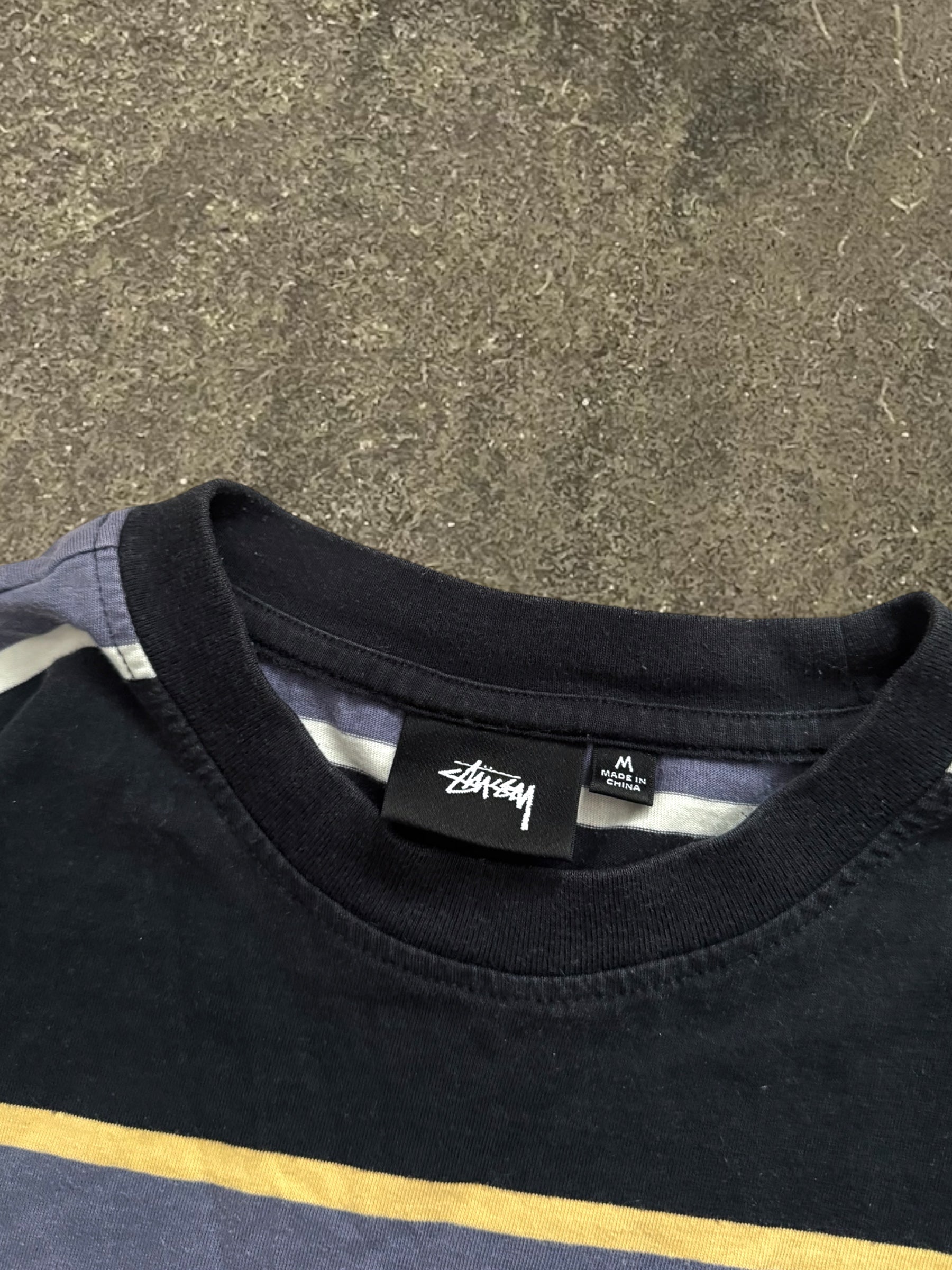 STÜSSY STRIPED STOCK LOGO LONGSLEEVE