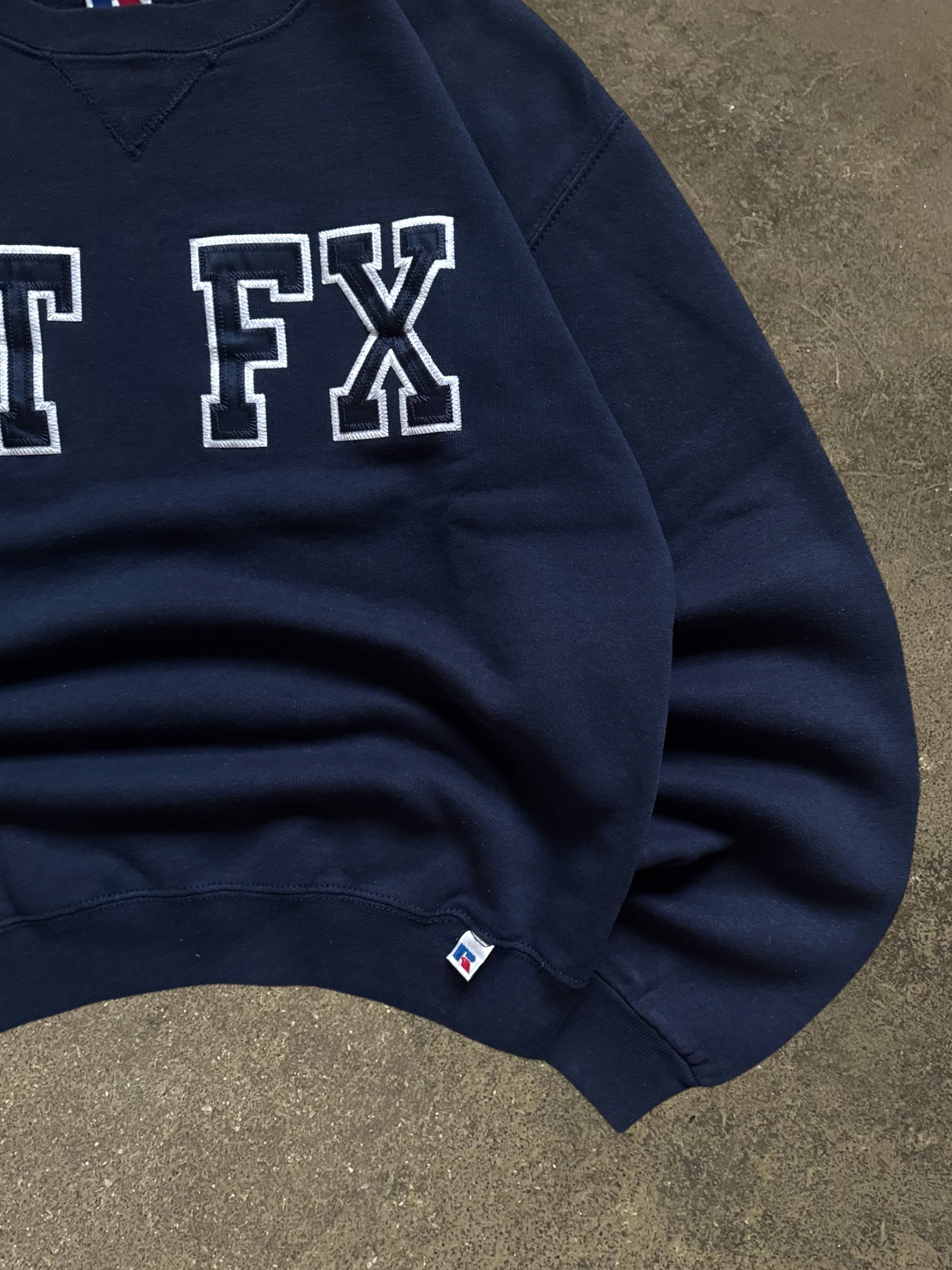 VINTAGE 90S NAVY RUSSELL ”ST FX” SWEATSHIRT