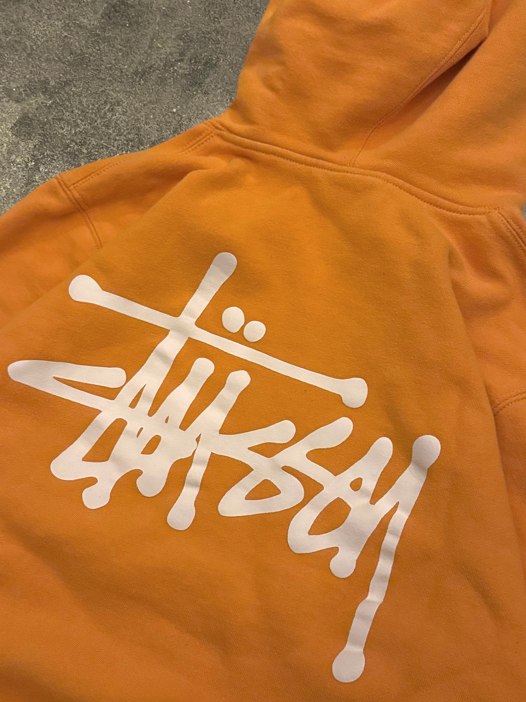 STÜSSY BASIC LOGO HOODIE