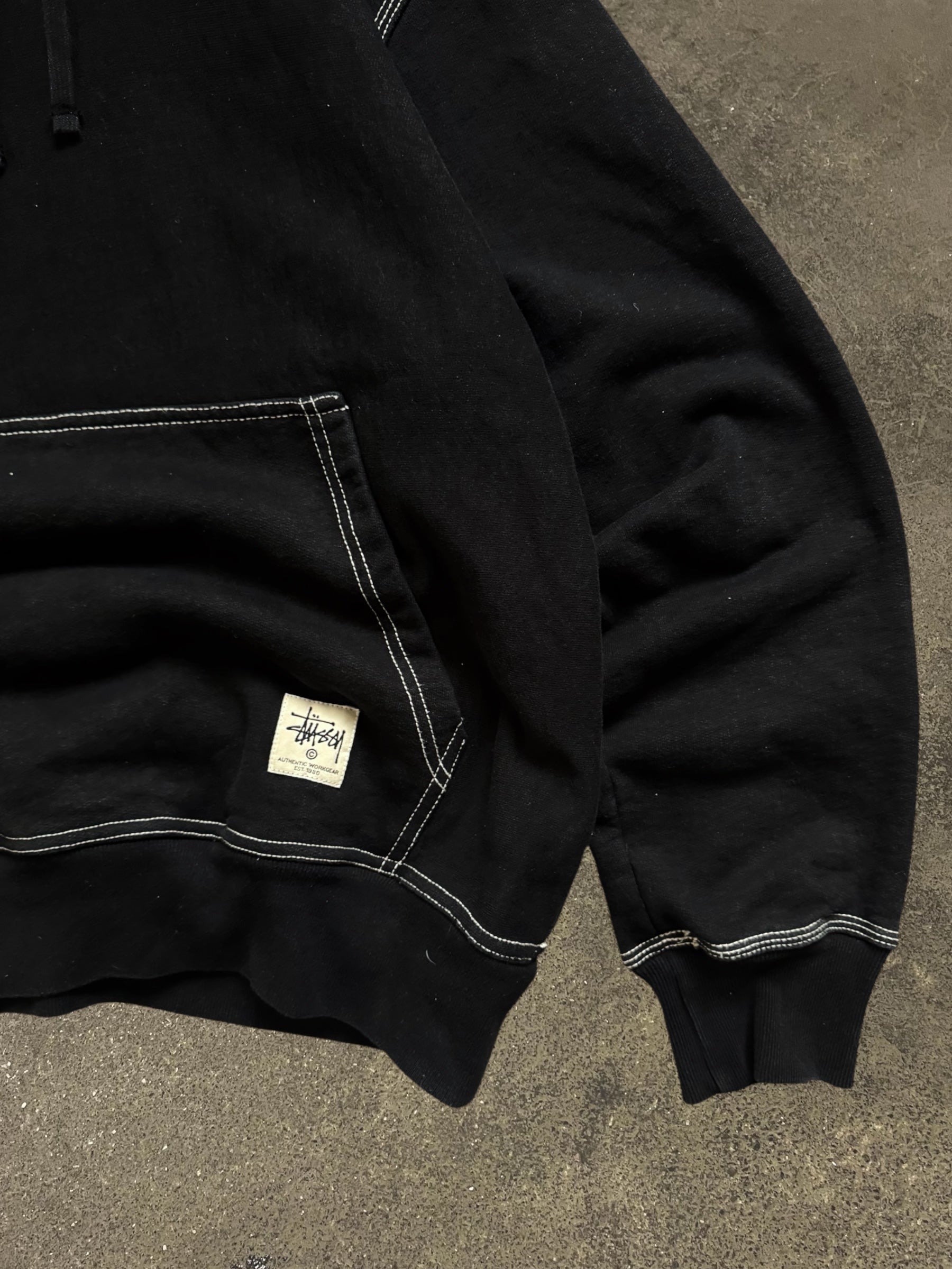 STÜSSY BLACK CONTRAST STITCH HOODIE
