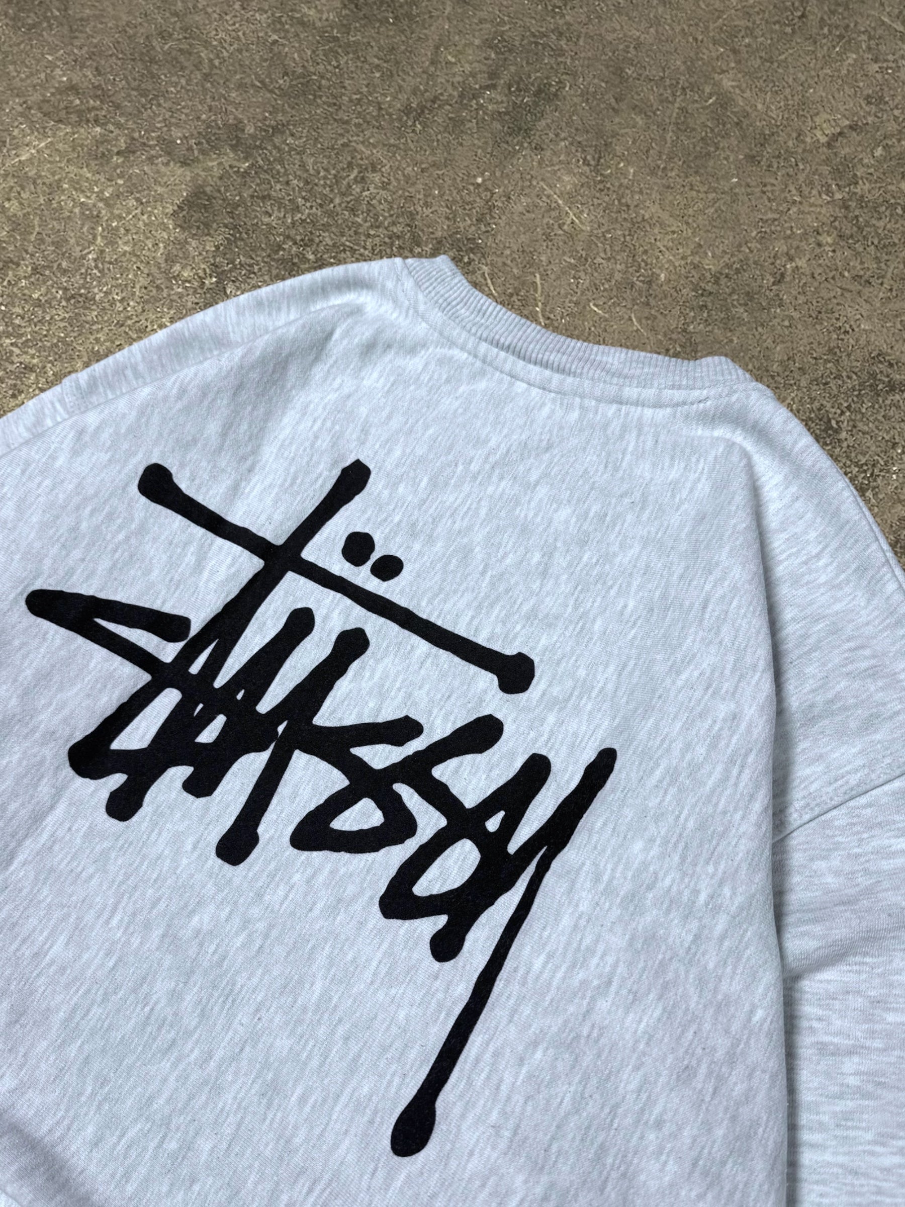 STÜSSY GREY BASIC LOGO SWEATSHIRT