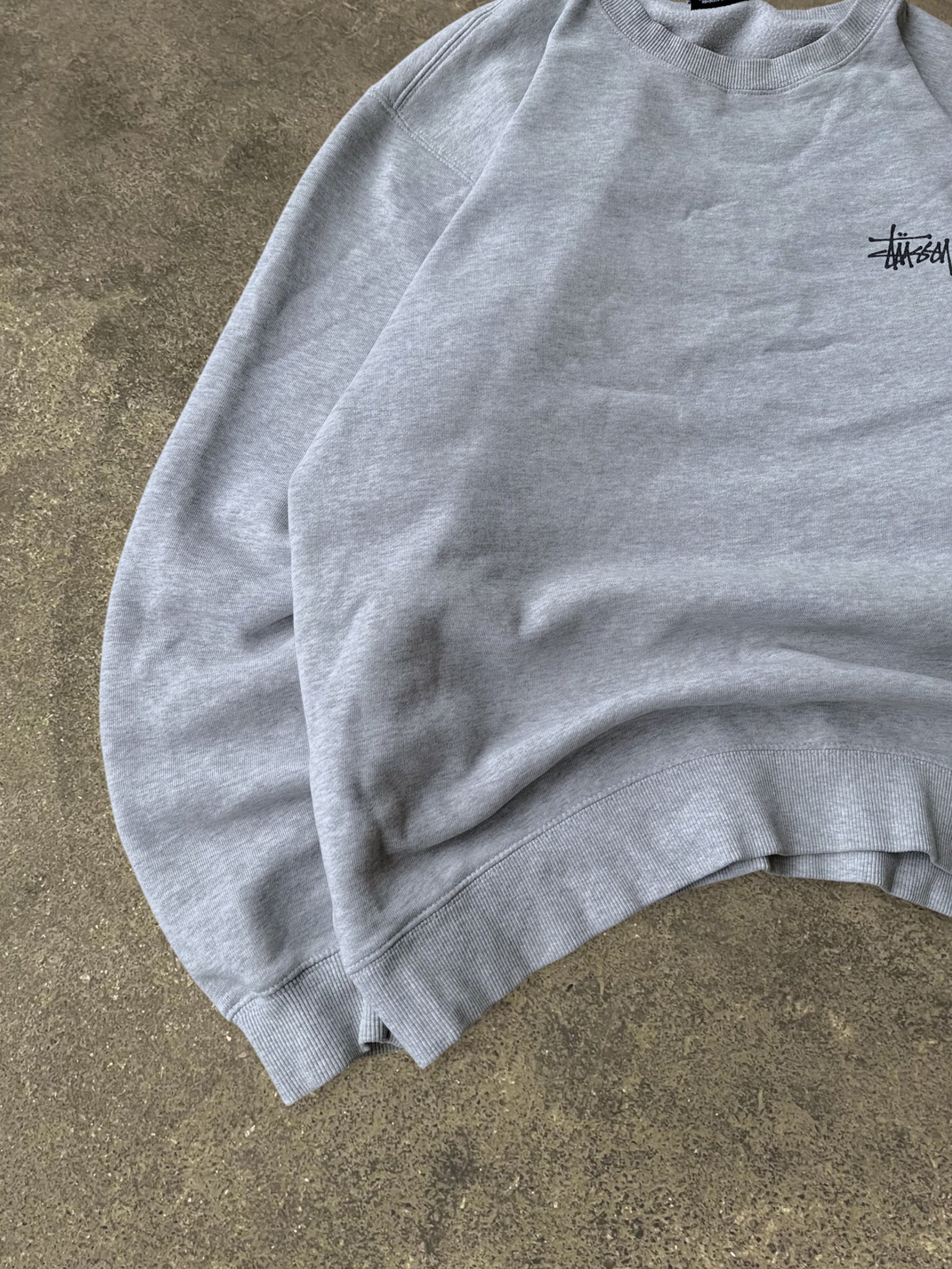STÜSSY BASIC LOGO SWEATSHIRT