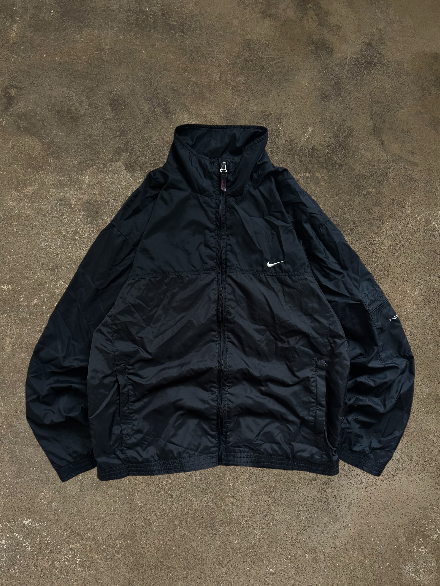 VINTAGE 00S BLACK NIKE WINDBREAKER