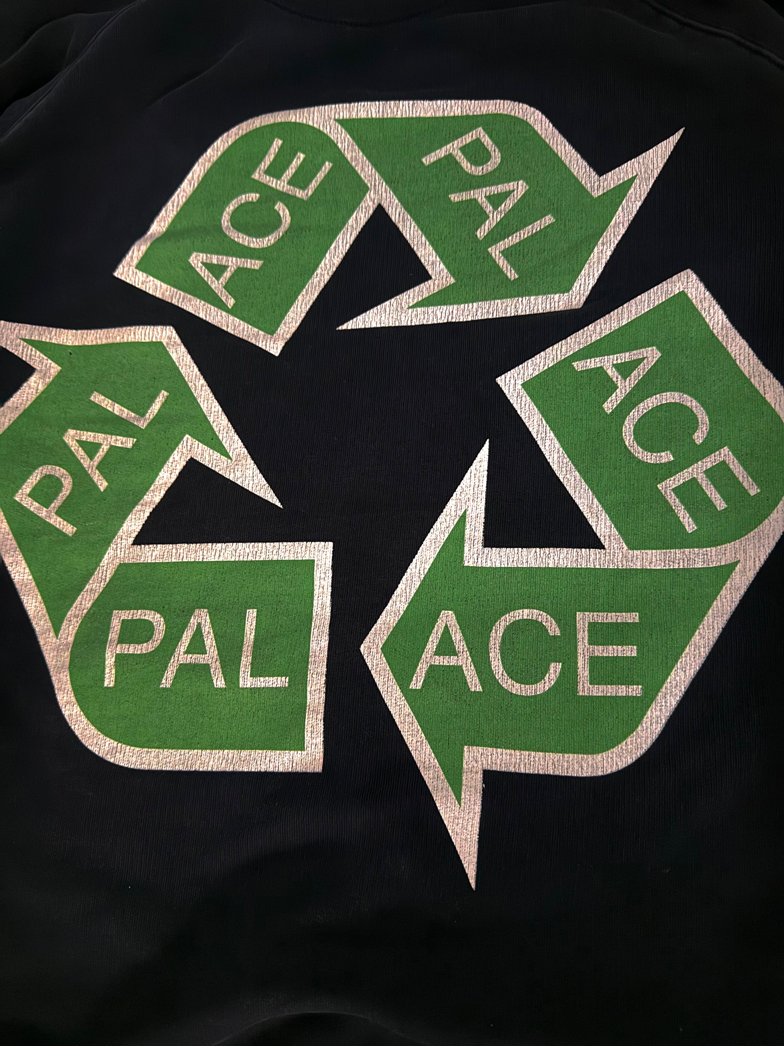 PALACE P CYCLE HOODIE