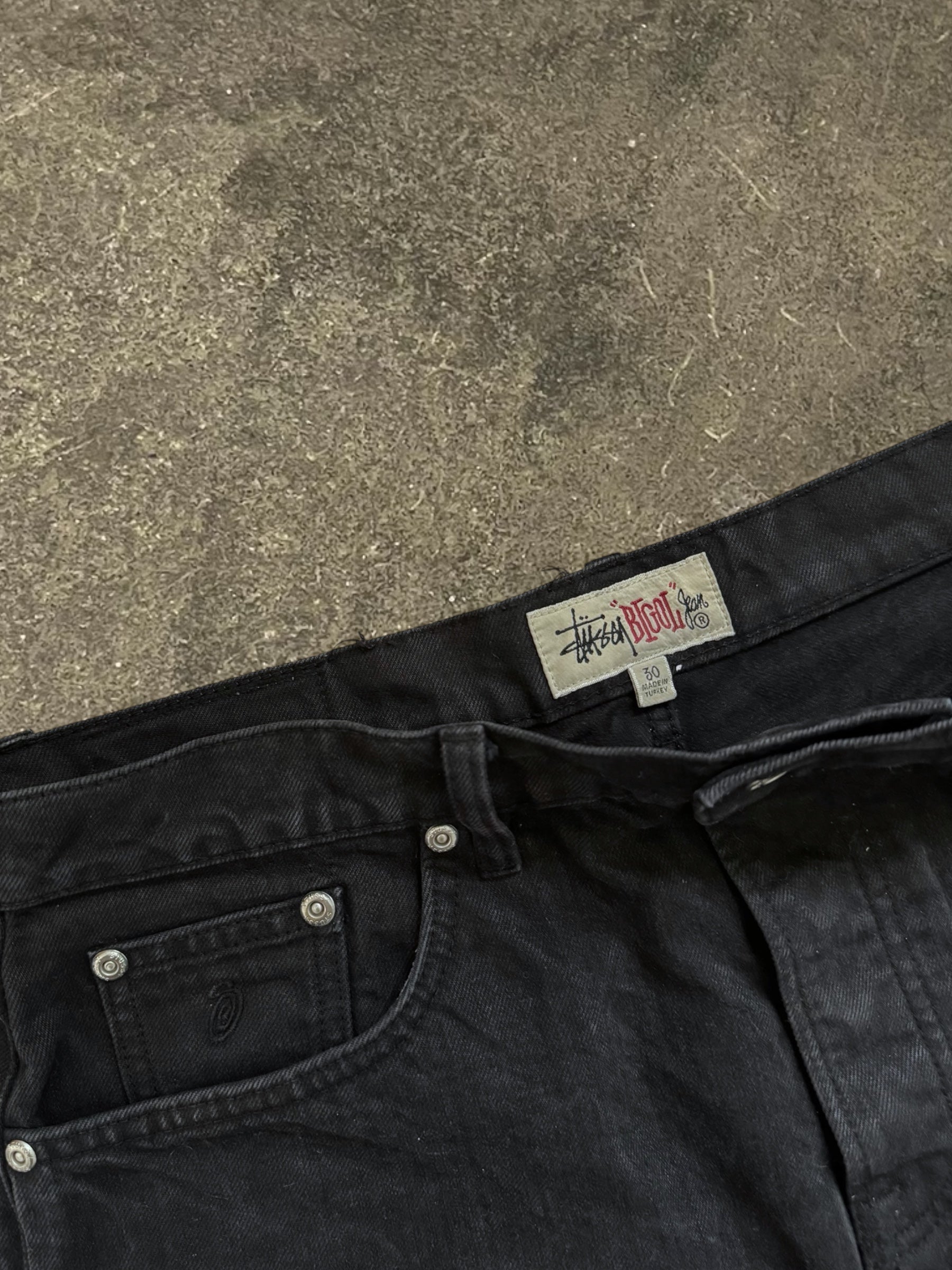 STÜSSY BLACK BIGOL JEANS
