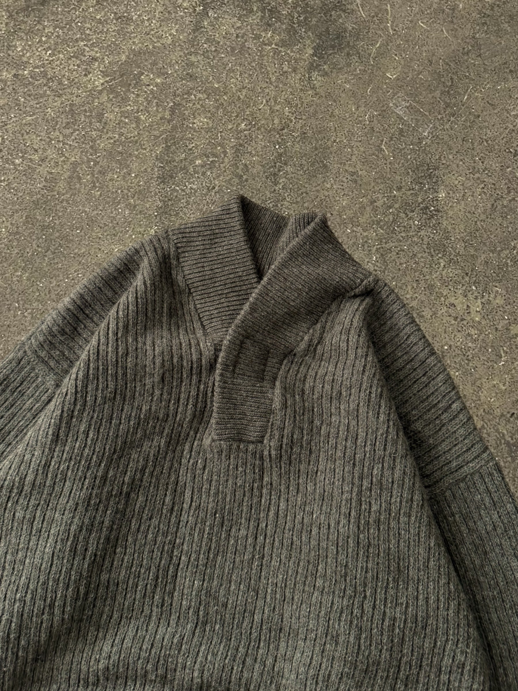 VINTAGE ARMY HEAVYWEIGHT SWEATER