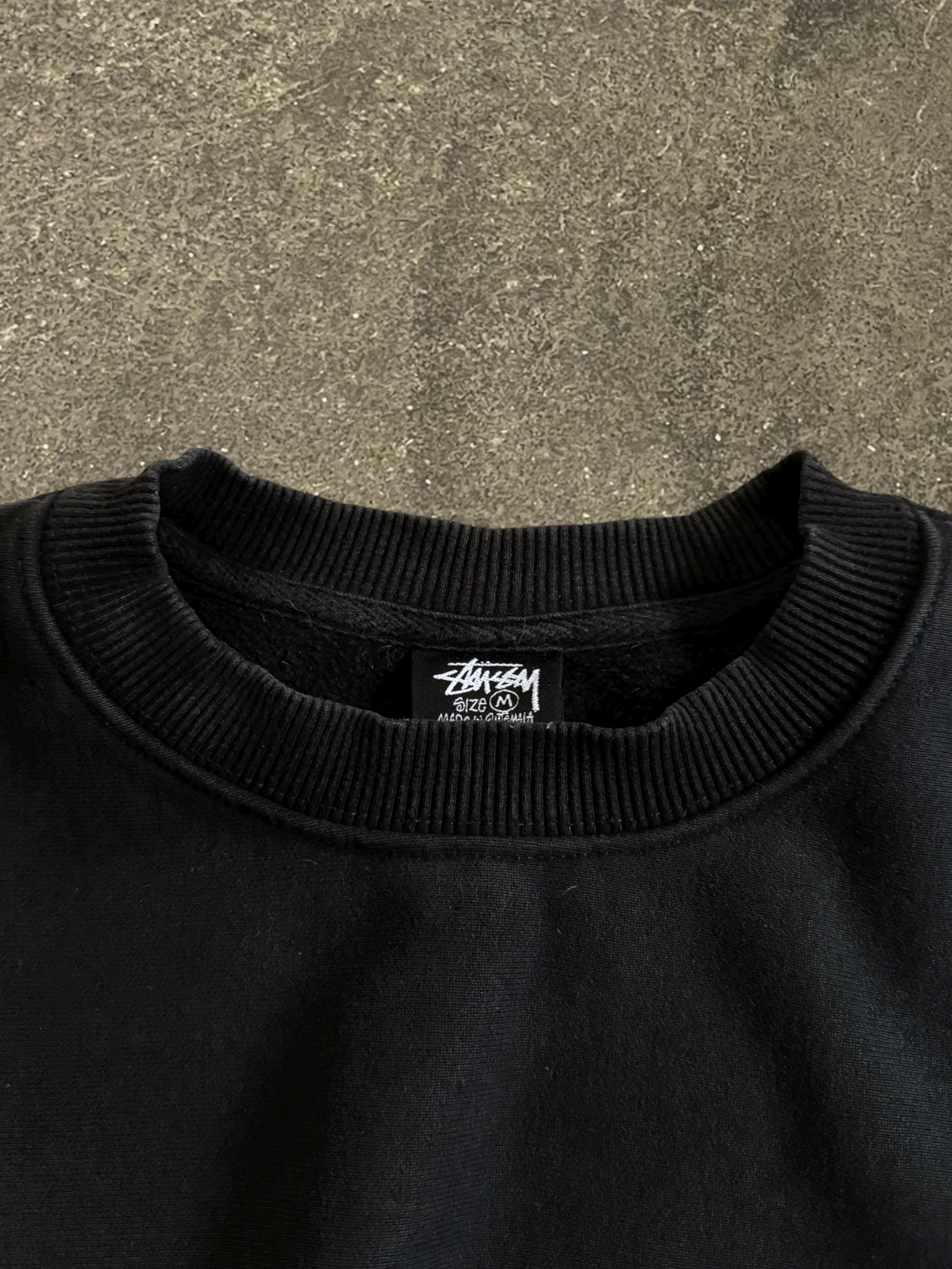 STÜSSY BLACK BASIC LOGO SWEATSHIRT