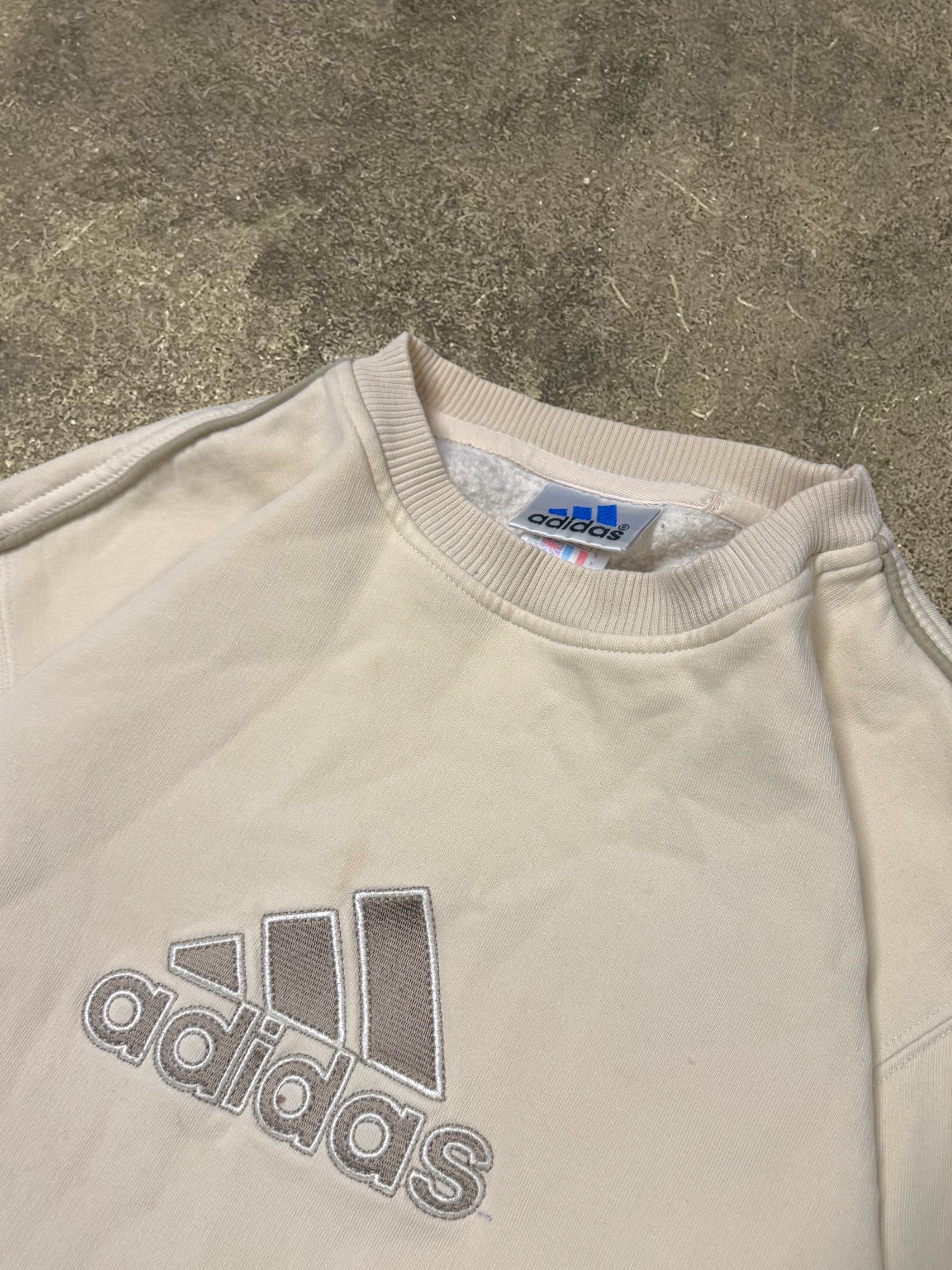 VINTAGE 90S ADIDAS SWEATSHIRT