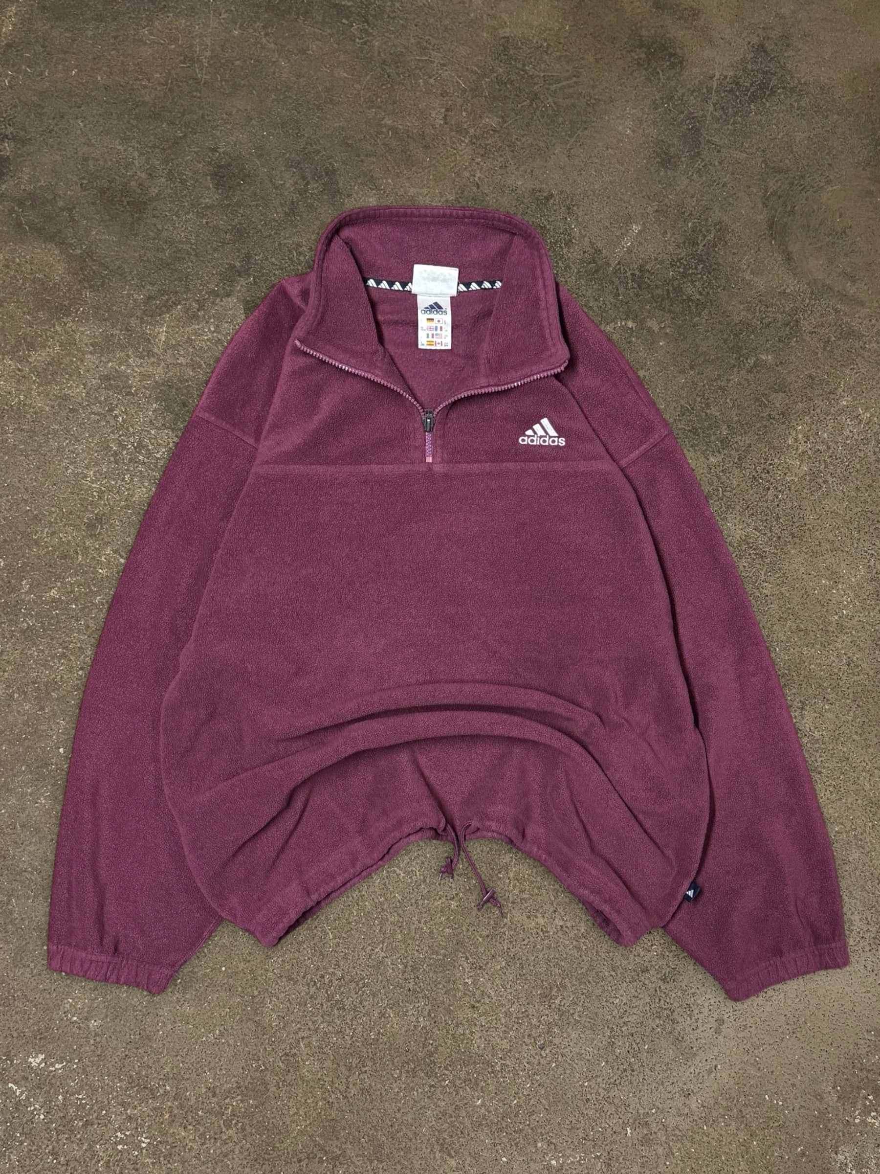 VINTAGE 90S ADIDAS FLEECE