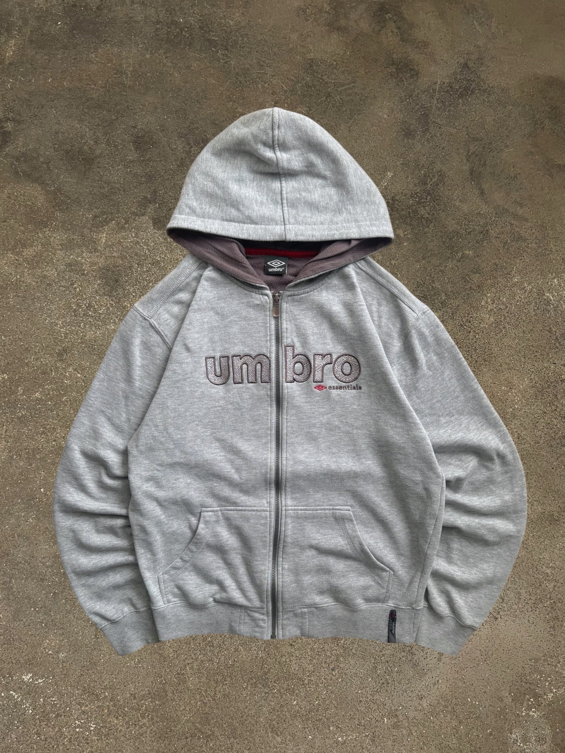 VINTAGE UMBRO GREY ZIP-UP HOODIE