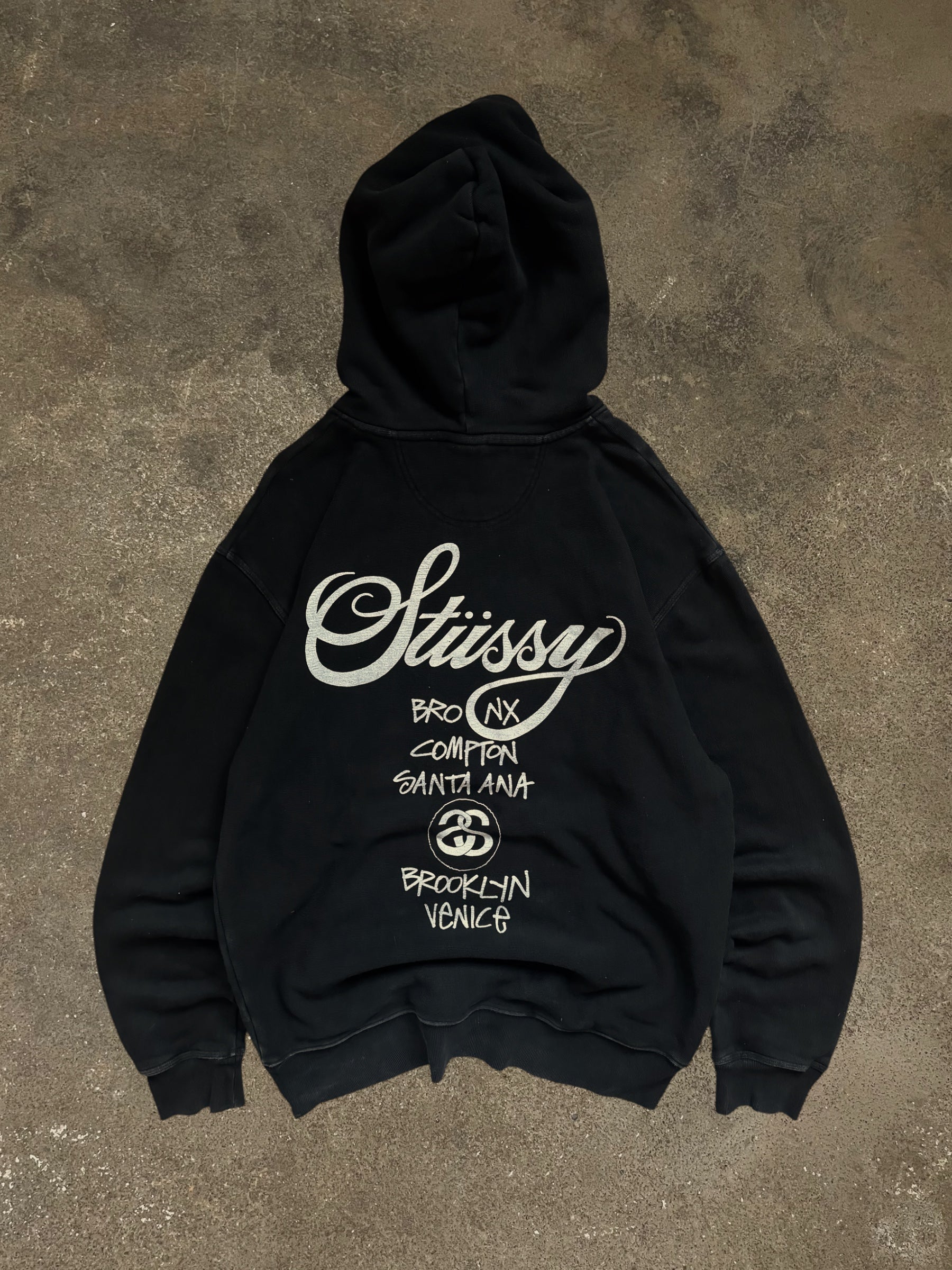 STÜSSY FW24 BLACK WORLD TOUR HOODIE
