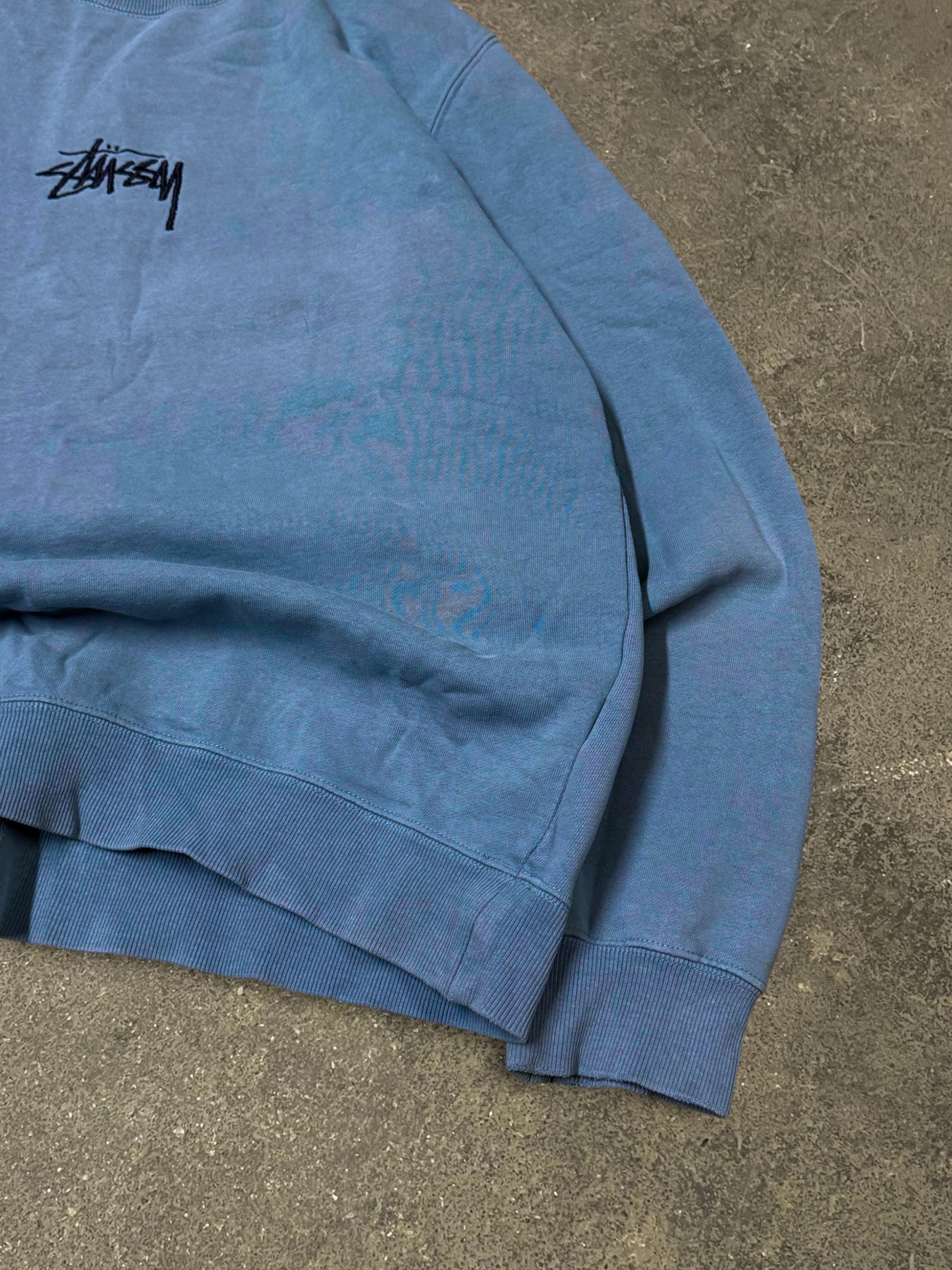 STÜSSY APPLIQUE SWEATSHIRT
