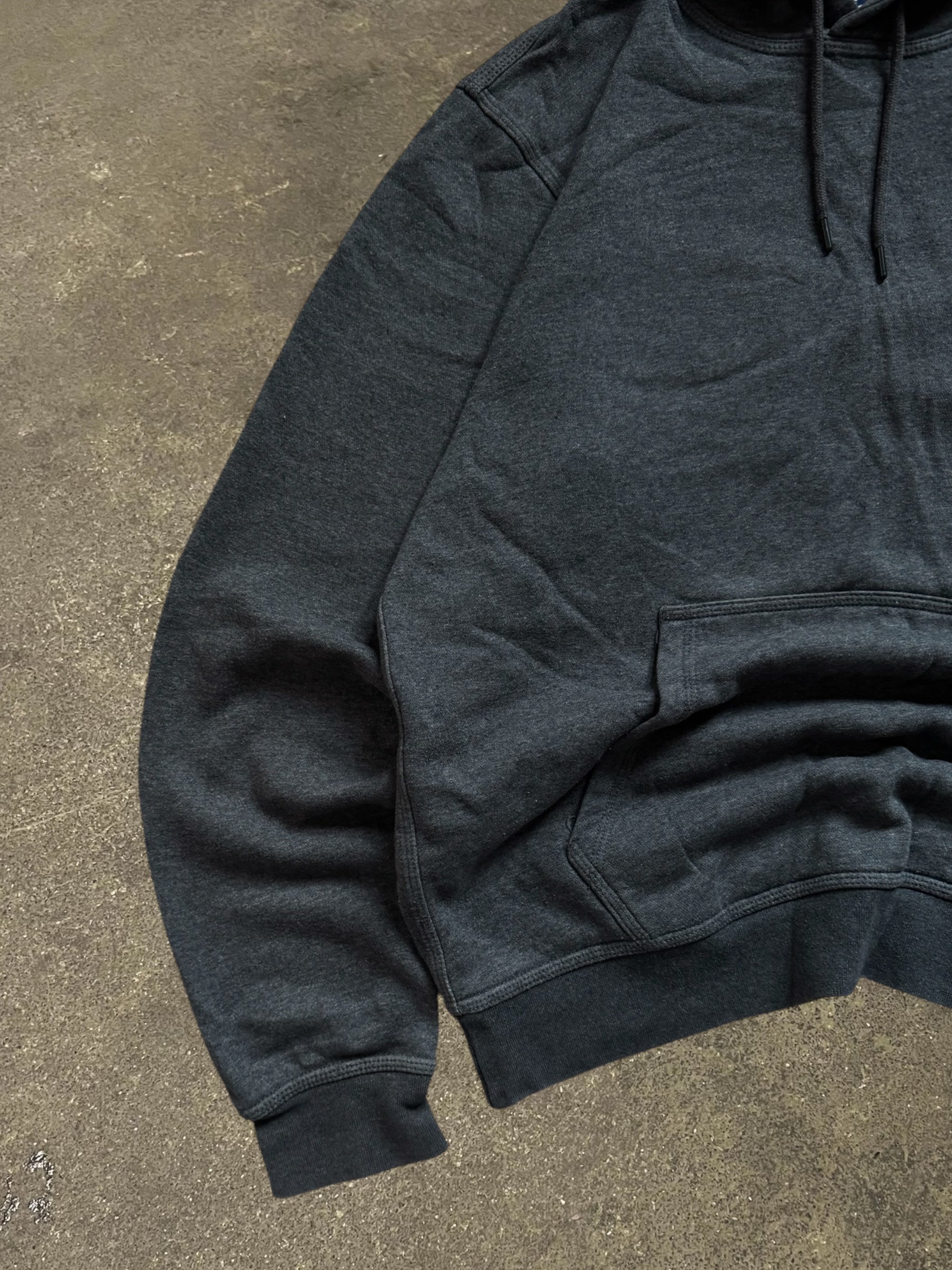VINTAGE NIKE HOODIE