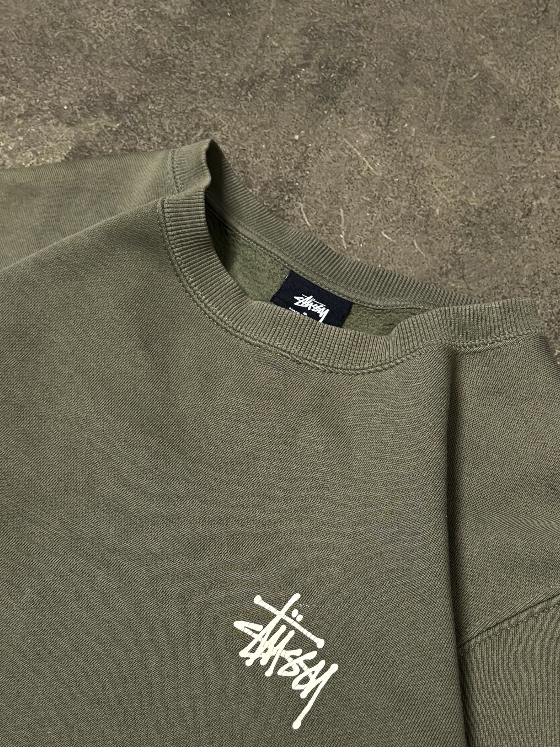 STÜSSY BASIC LOGO SWEATSHIRT