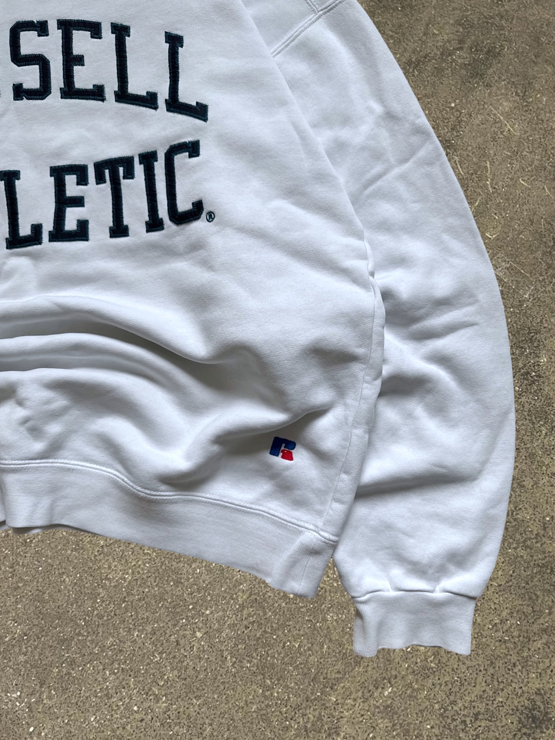 VINTAGE RUSSELL ATHLETIC SWEATSHIRT