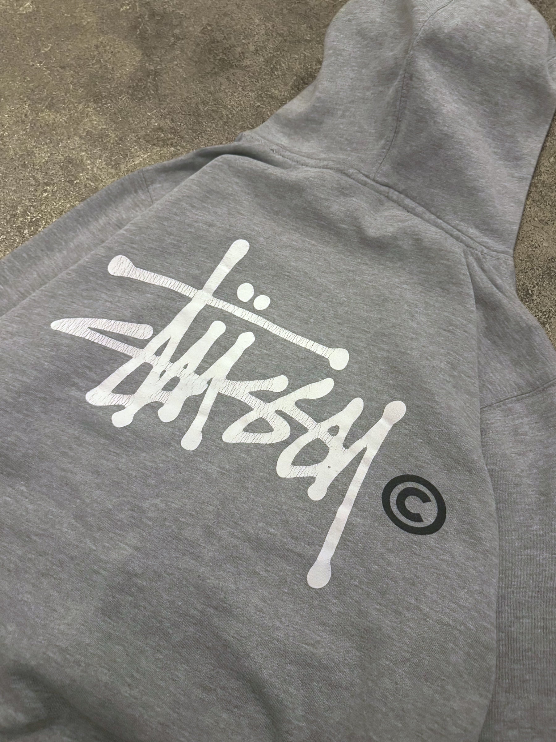 STÜSSY BASIC LOGO HOODIE