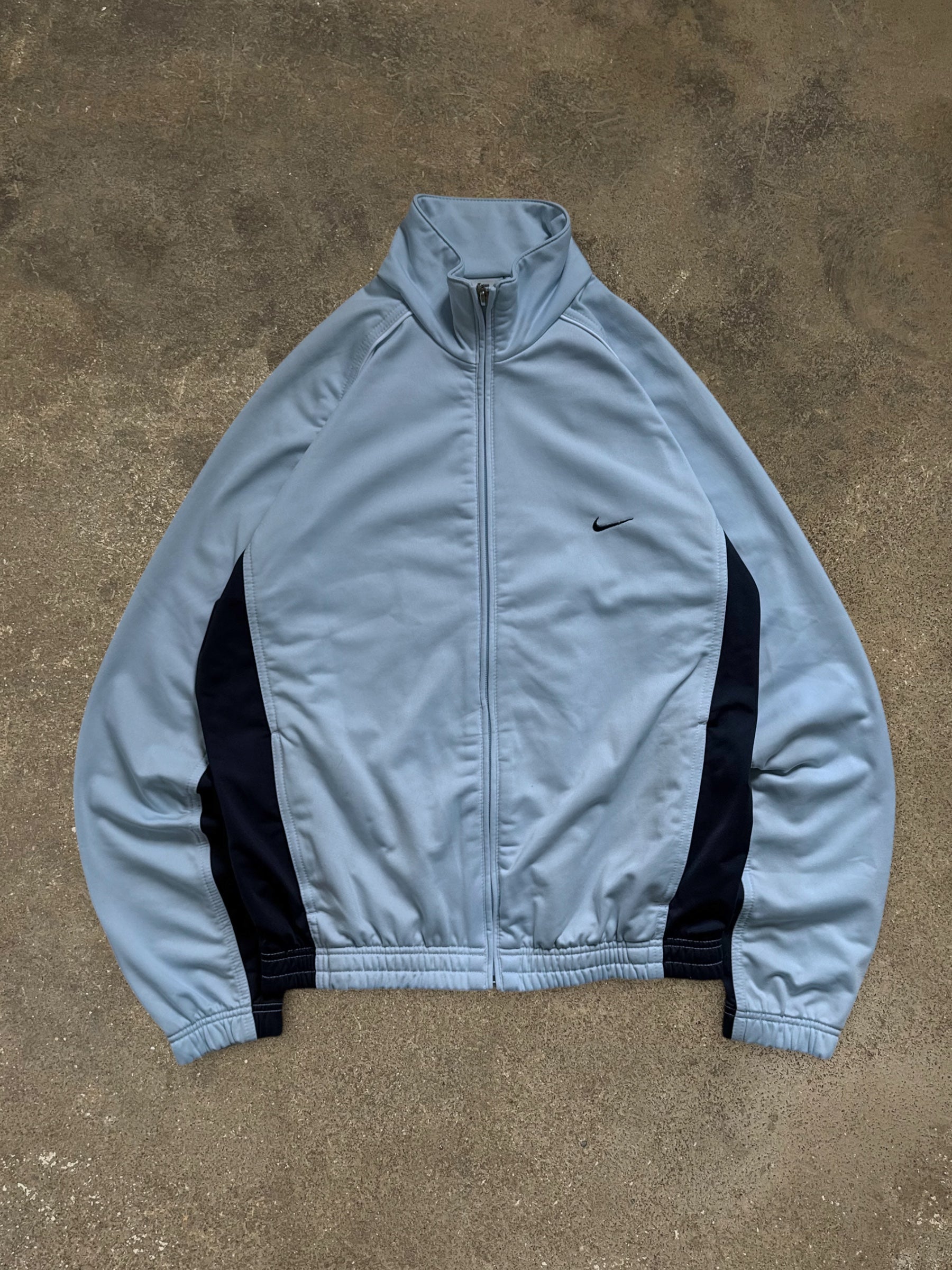 VINTAGE 00S NIKE TRACK JACKET