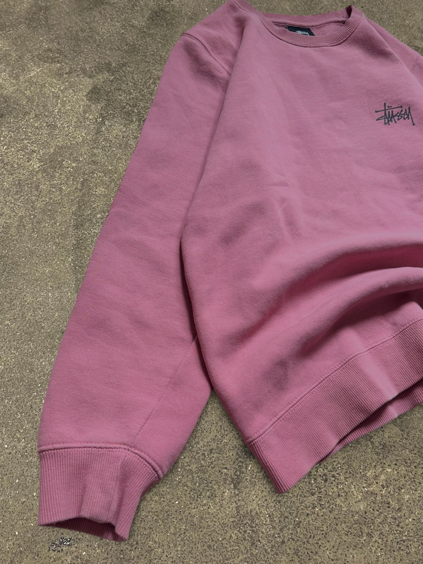 STÜSSY PINK BASIC LOGO SWEATSHIRT