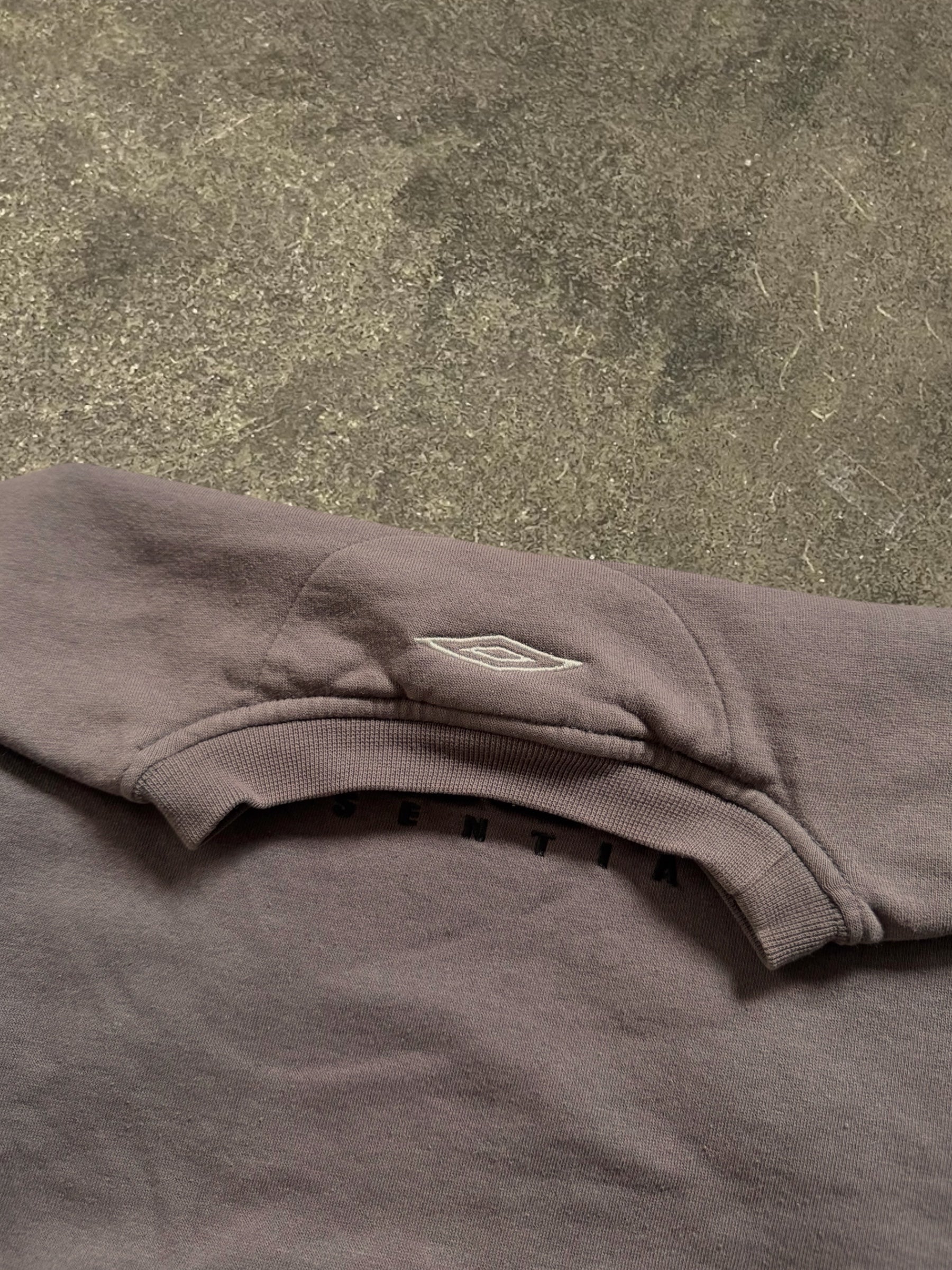 VINTAGE BROWN UMBRO LOGO SWEATSHIRT