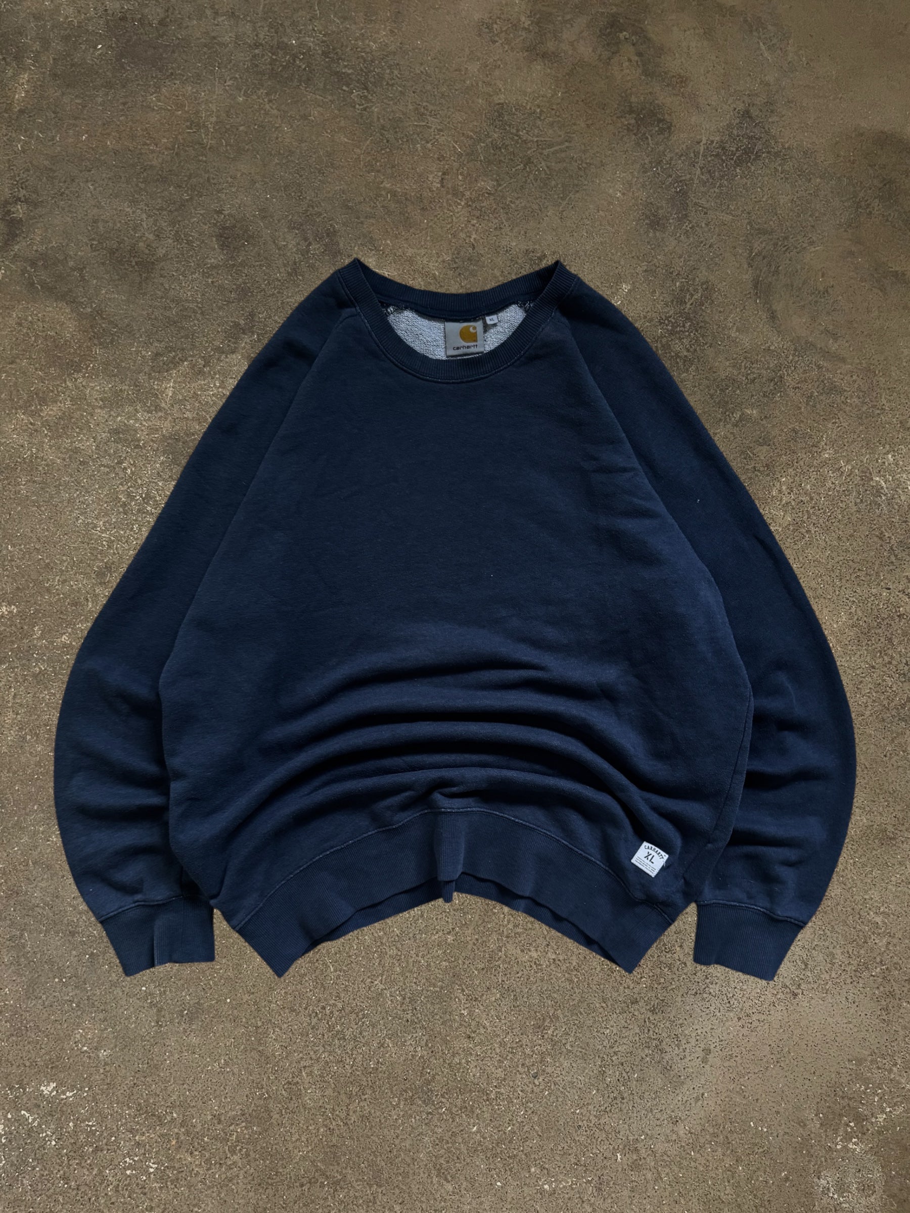 VINTAGE CARHARTT NAVY SWEATSHIRT