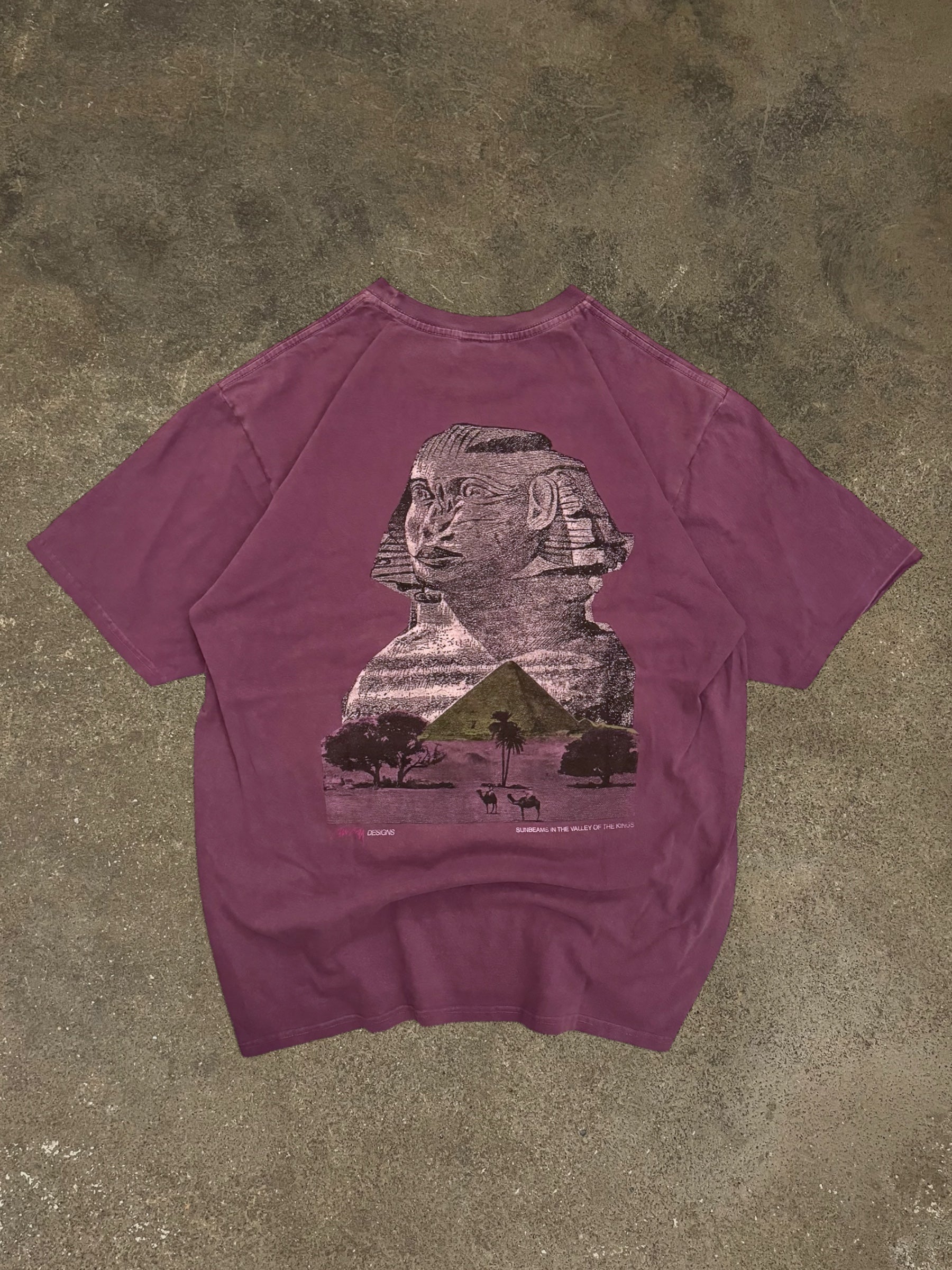 STÜSSY SPHINX T-SHIRT