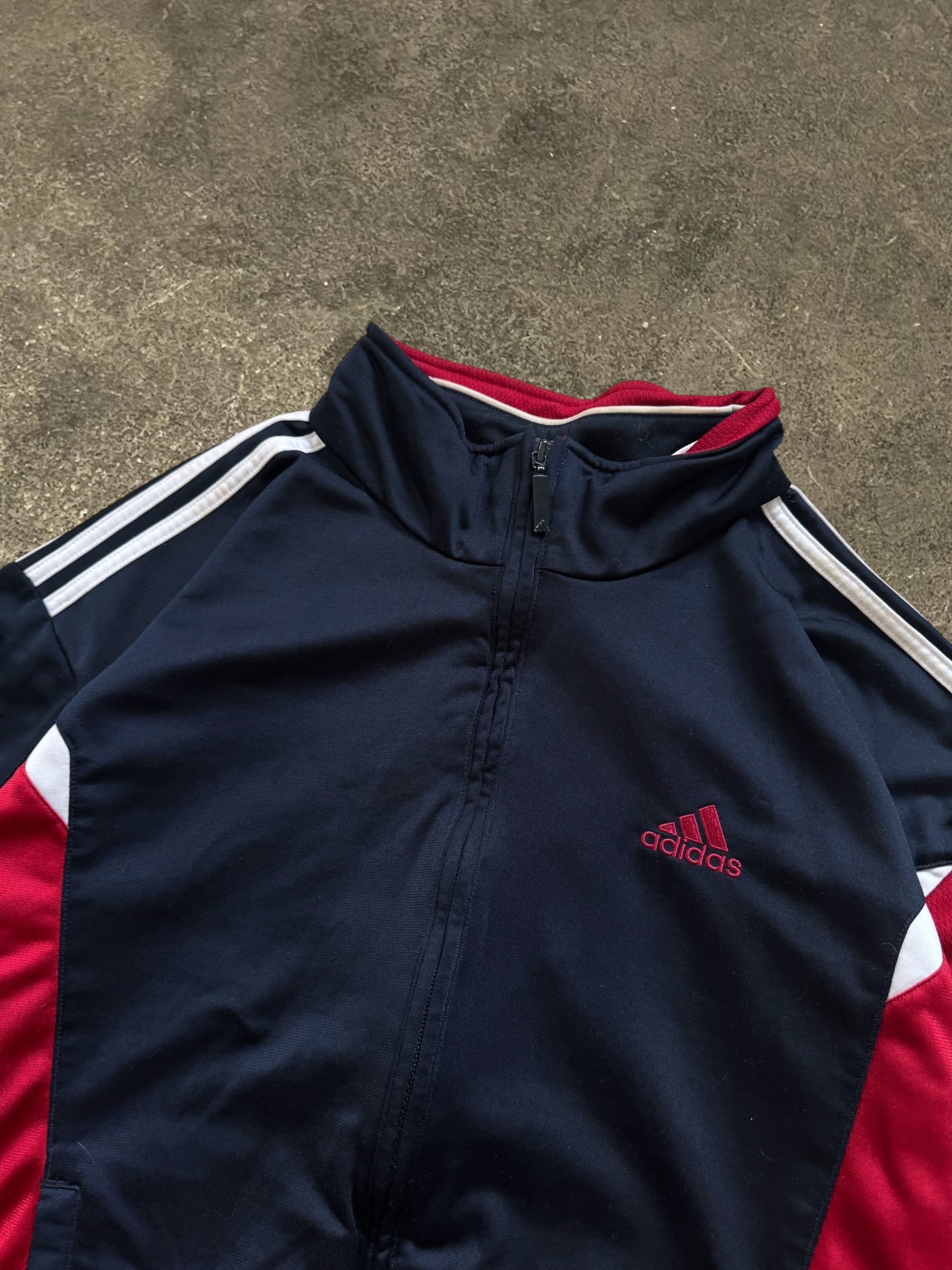 VINTAGE 00S ADIDAS TRACK JACKET