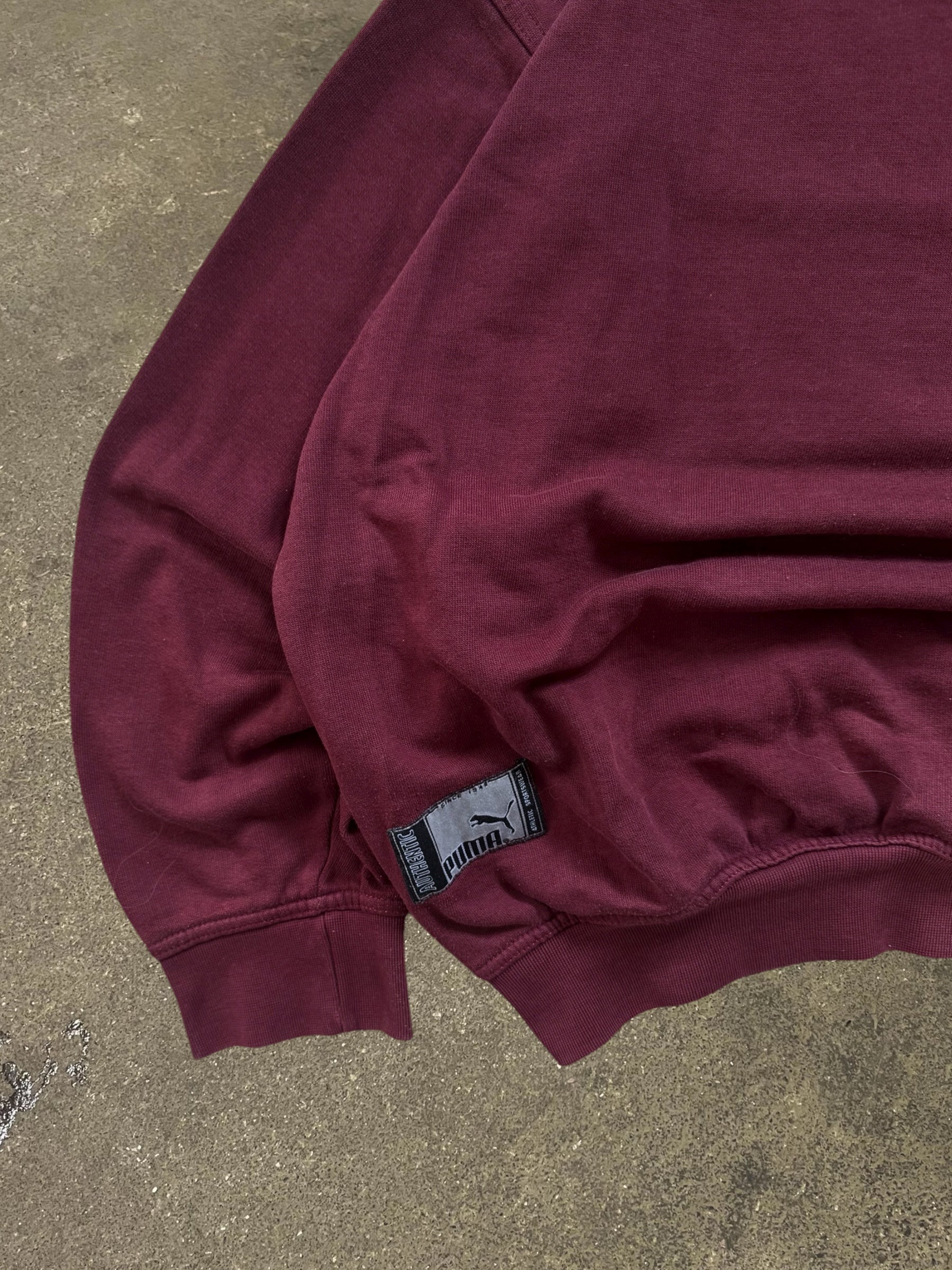 VINTAGE PUMA MINI LOGO SWEATSHIRT