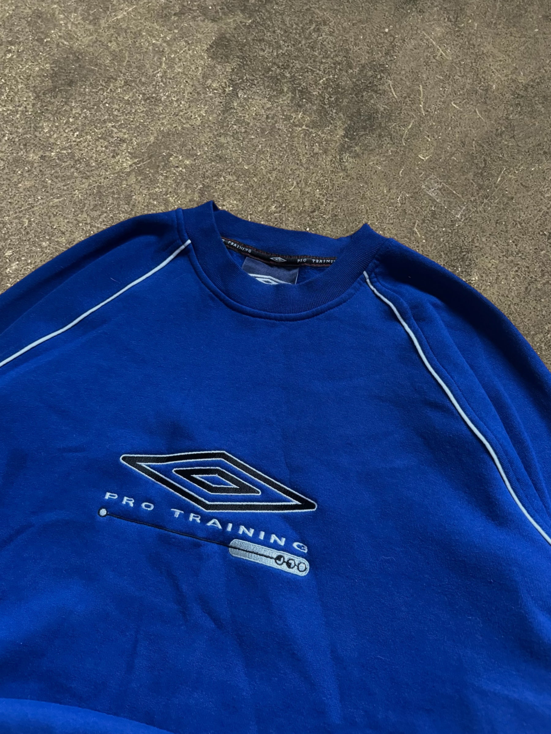 VINTAGE UMBRO LOGO SWEATSHIRT