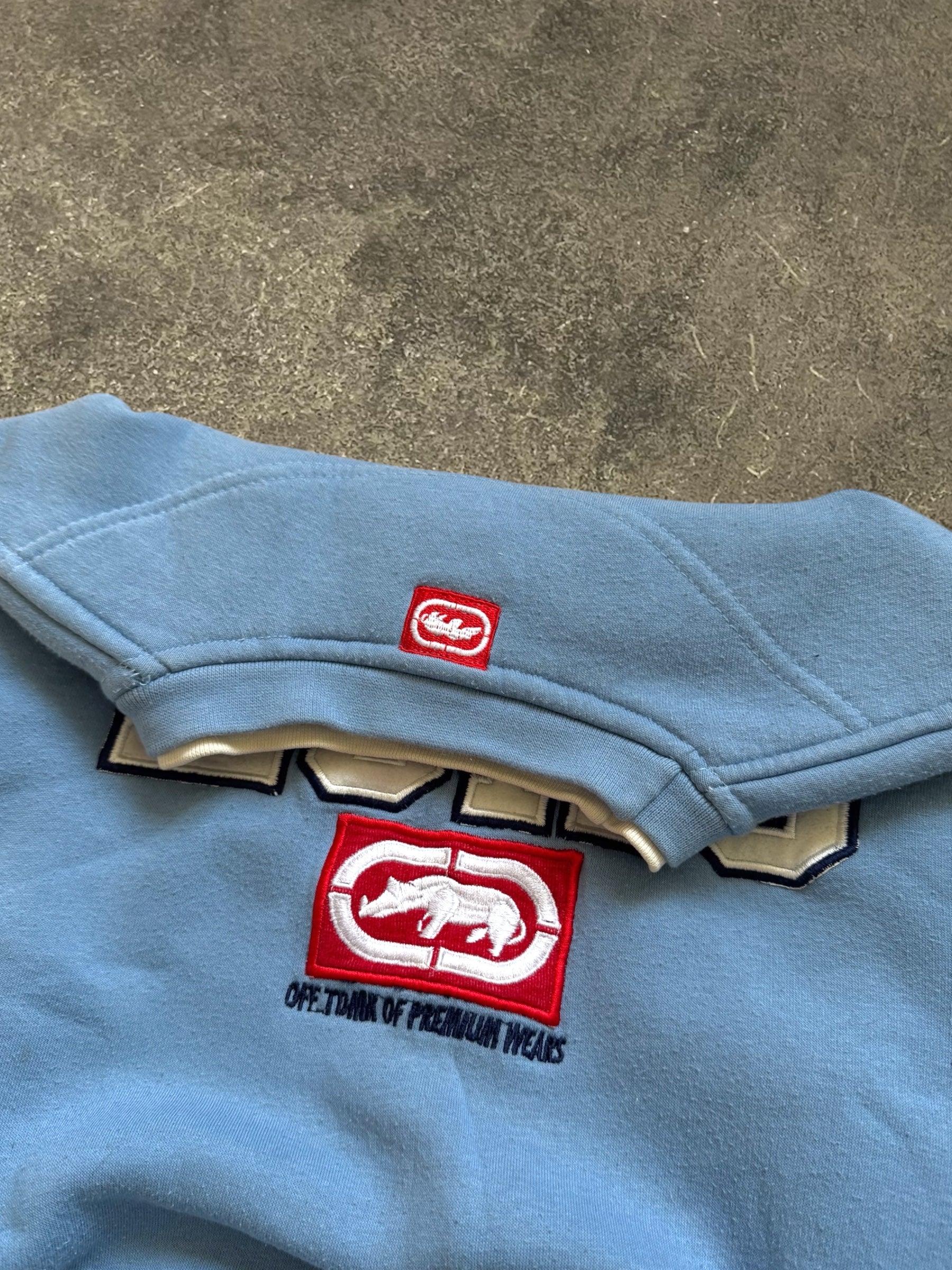 VINTAGE ECKÖ SWEATSHIRT