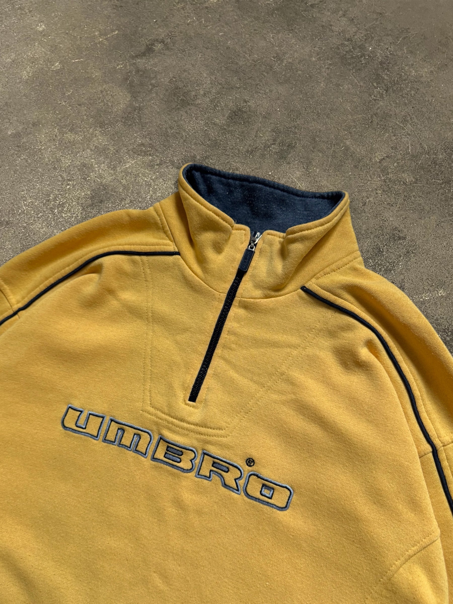 VINTAGE UMBRO QUARTER-ZIP SWEATSHIRT
