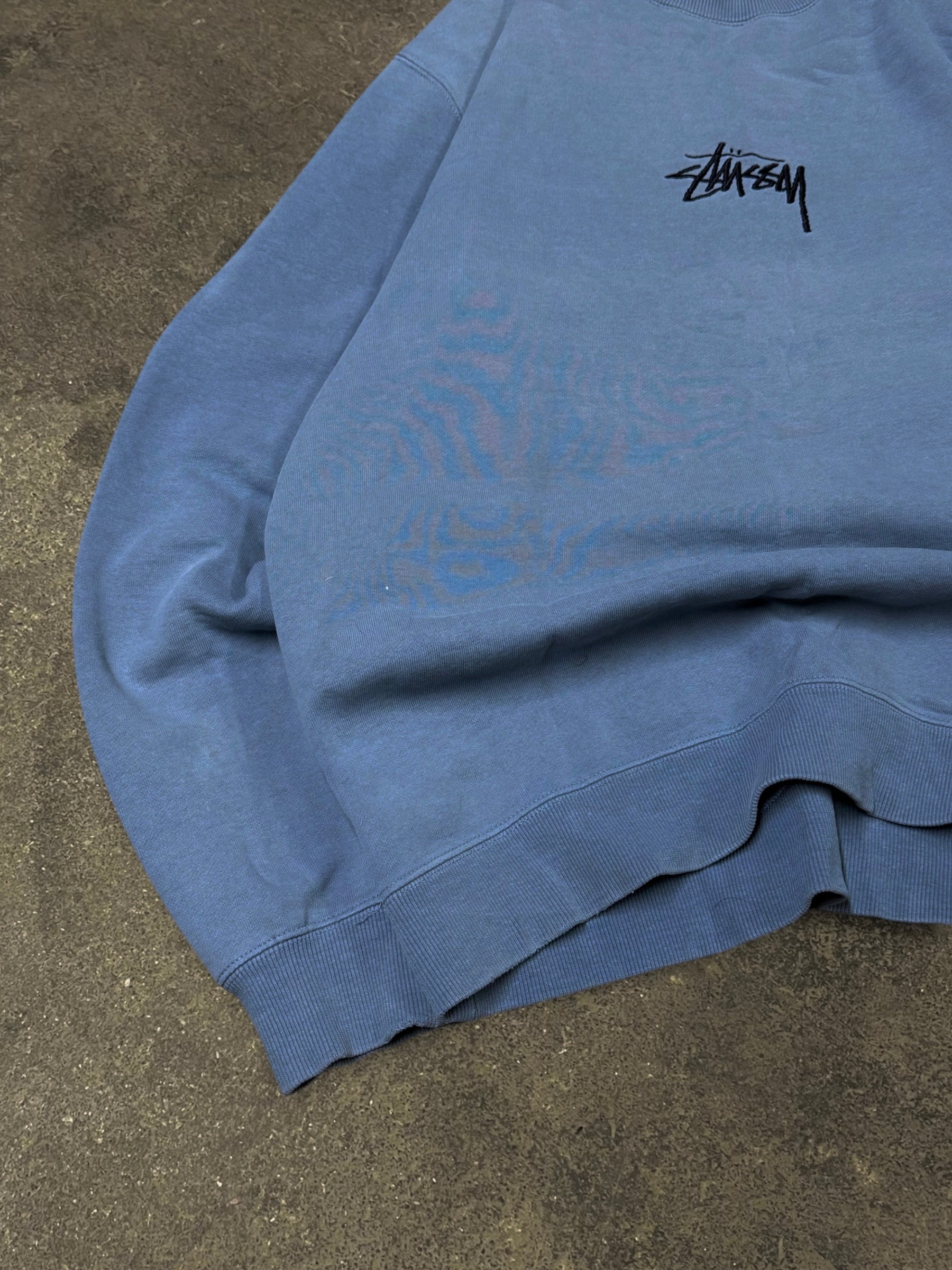 STÜSSY APPLIQUE SWEATSHIRT