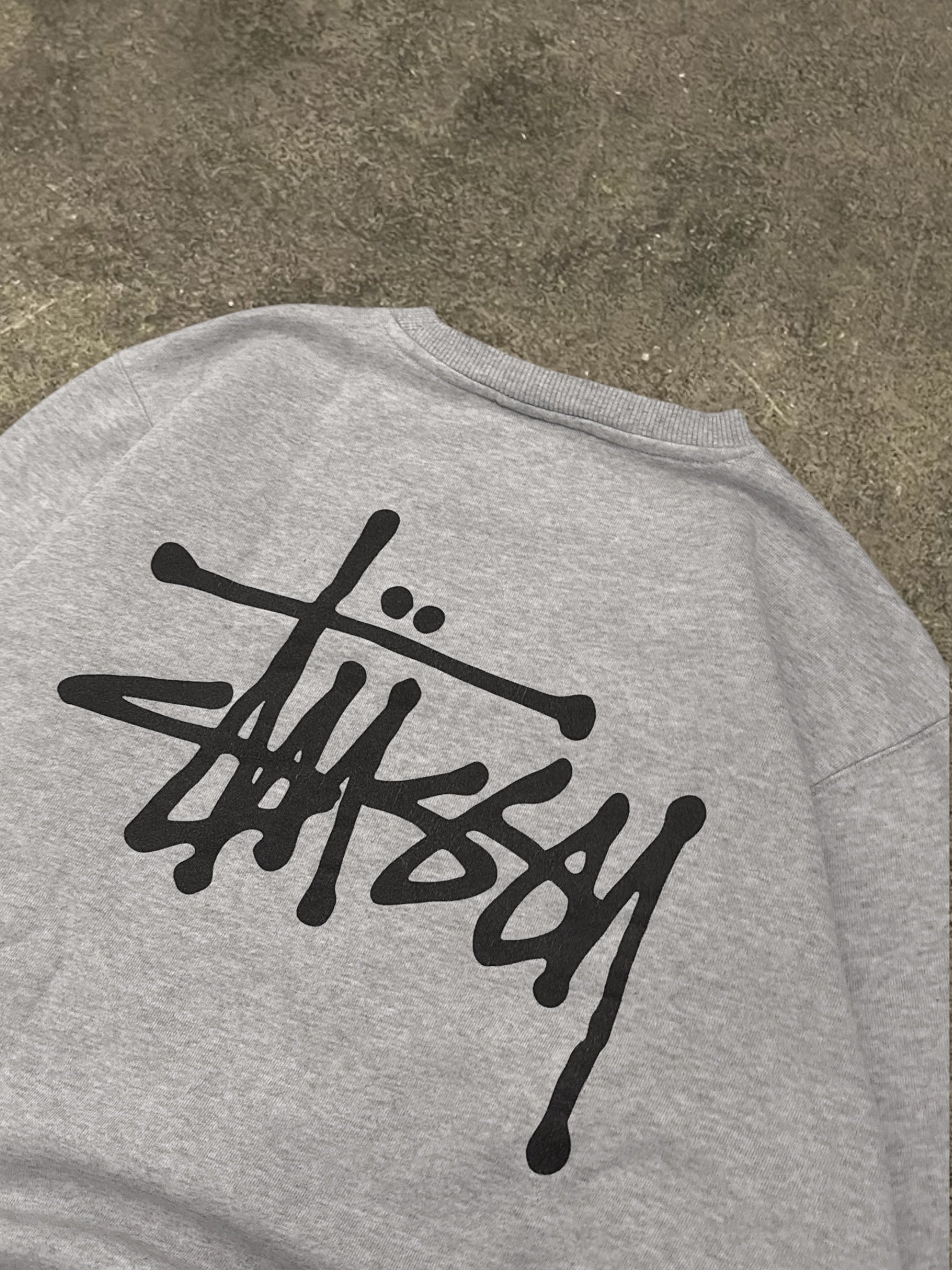 STÜSSY BASIC LOGO SWEATSHIRT