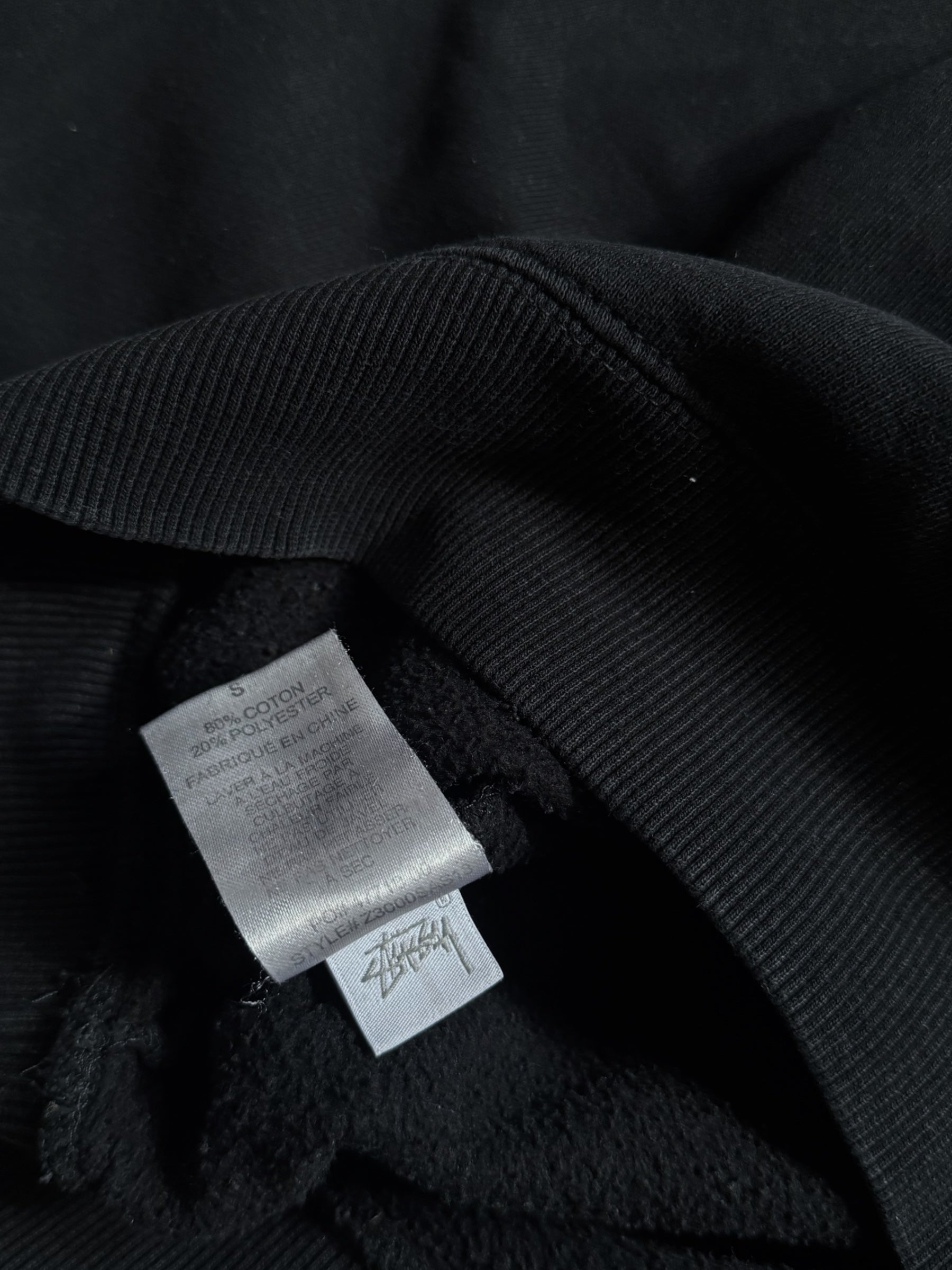 STÜSSY BLACK BASIC LOGO SWEATSHIRT