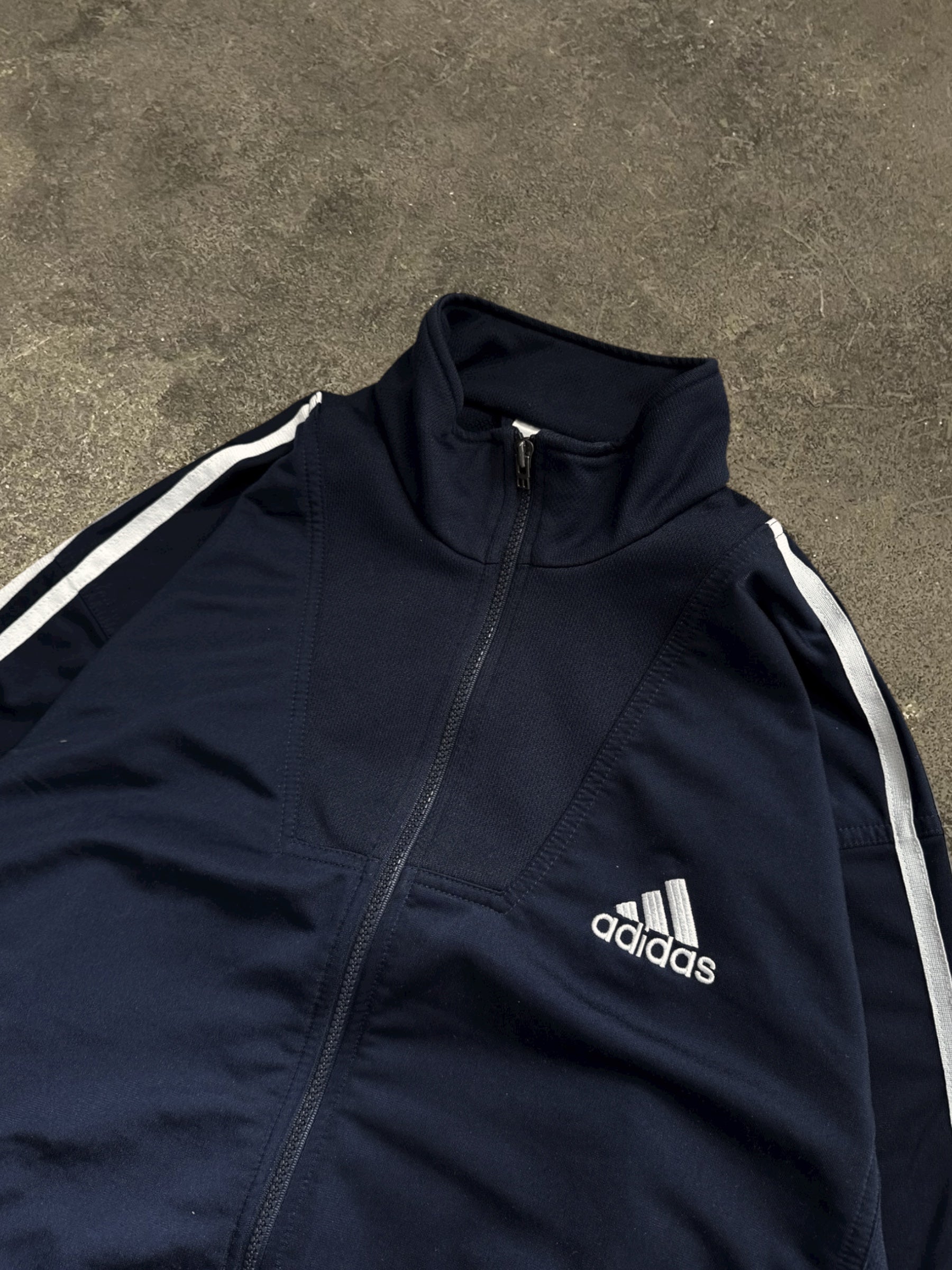 VINTAGE 90S NAVY ADIDAS TRACK JACKET