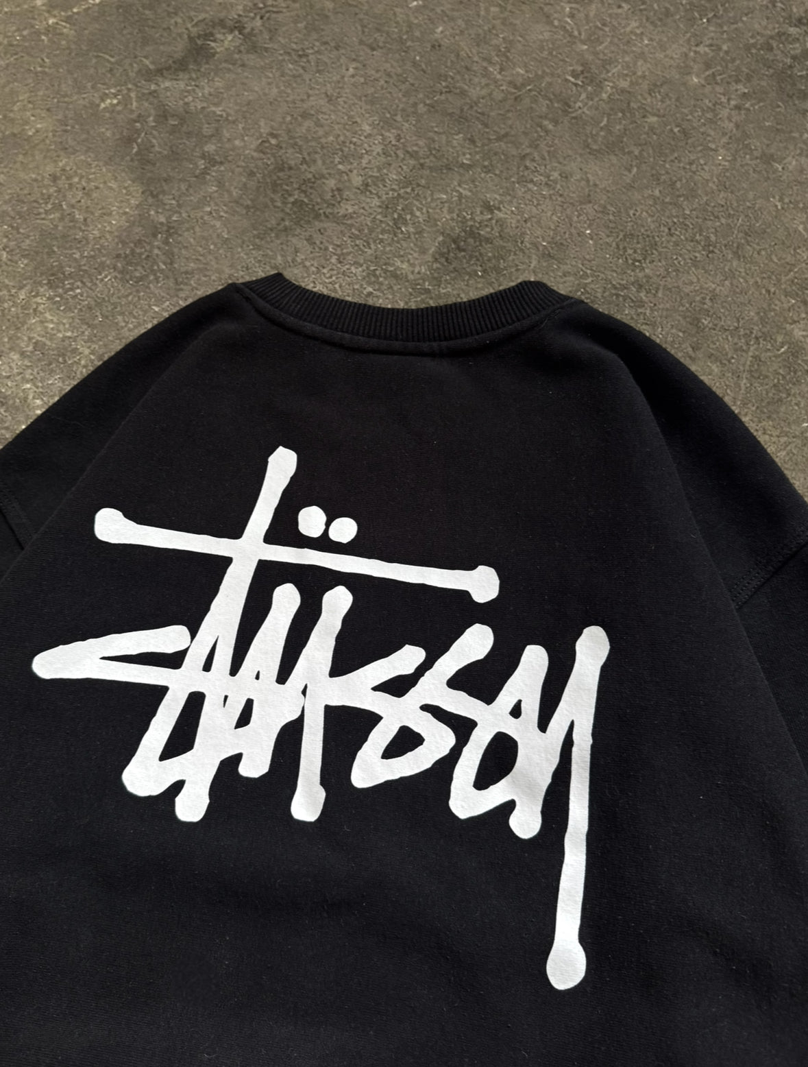 STÜSSY BLACK BASIC LOGO SWEATSHIRT