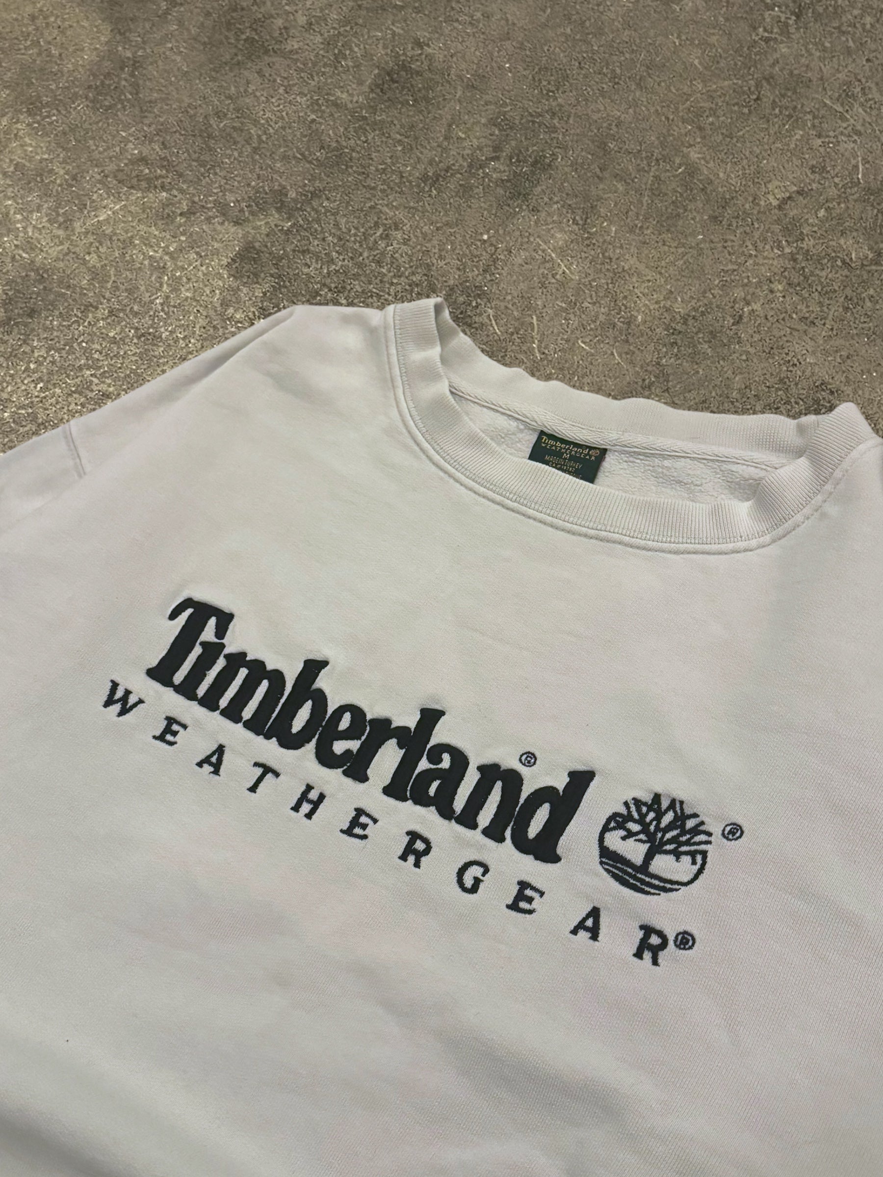 VINTAGE TIMBERLAND WHITE SWEATSHIRT