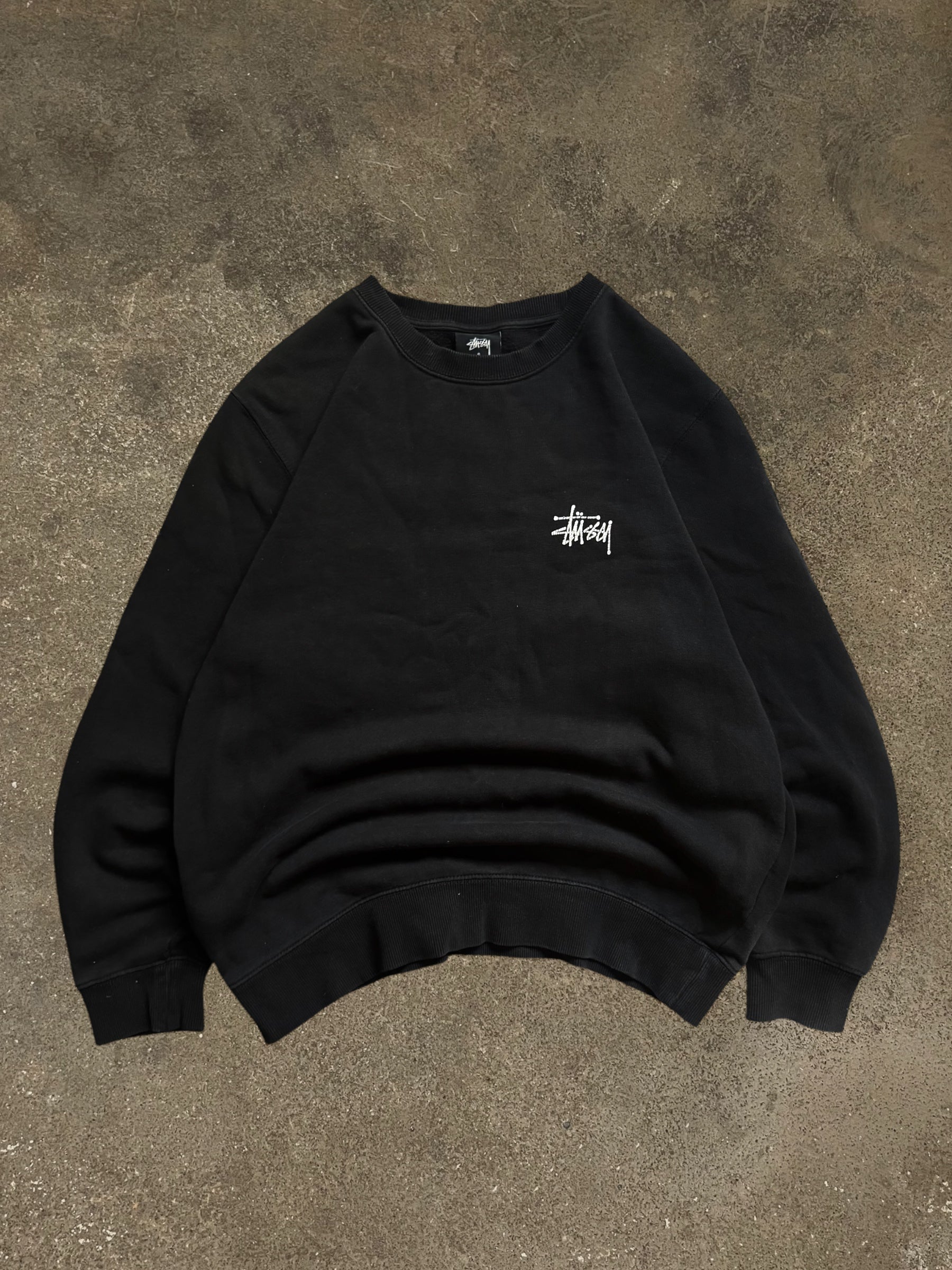 STÜSSY BLACK BASIC LOGO SWEATSHIRT