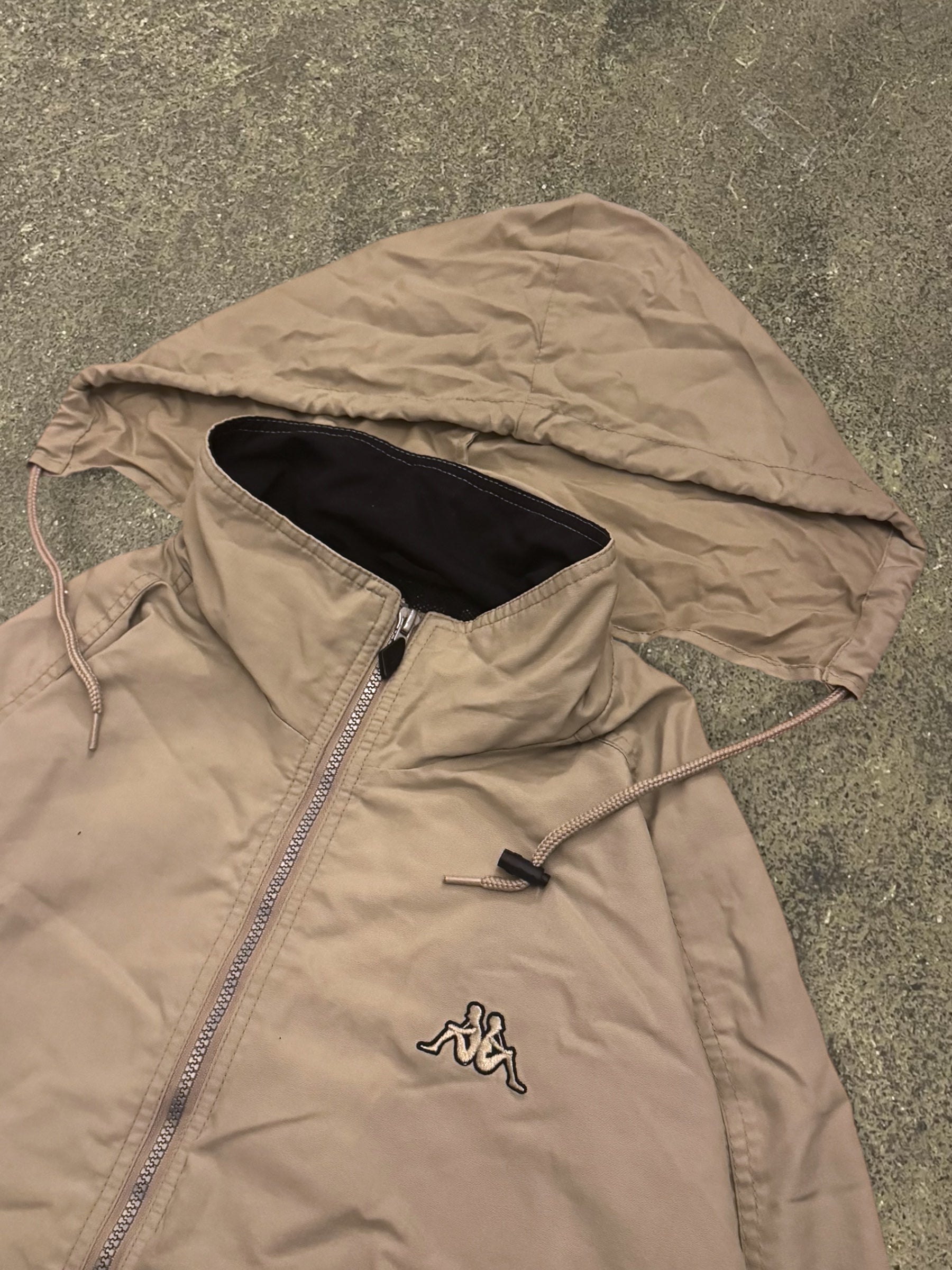 VINTAGE 00S KAPPA WINDBREAKER