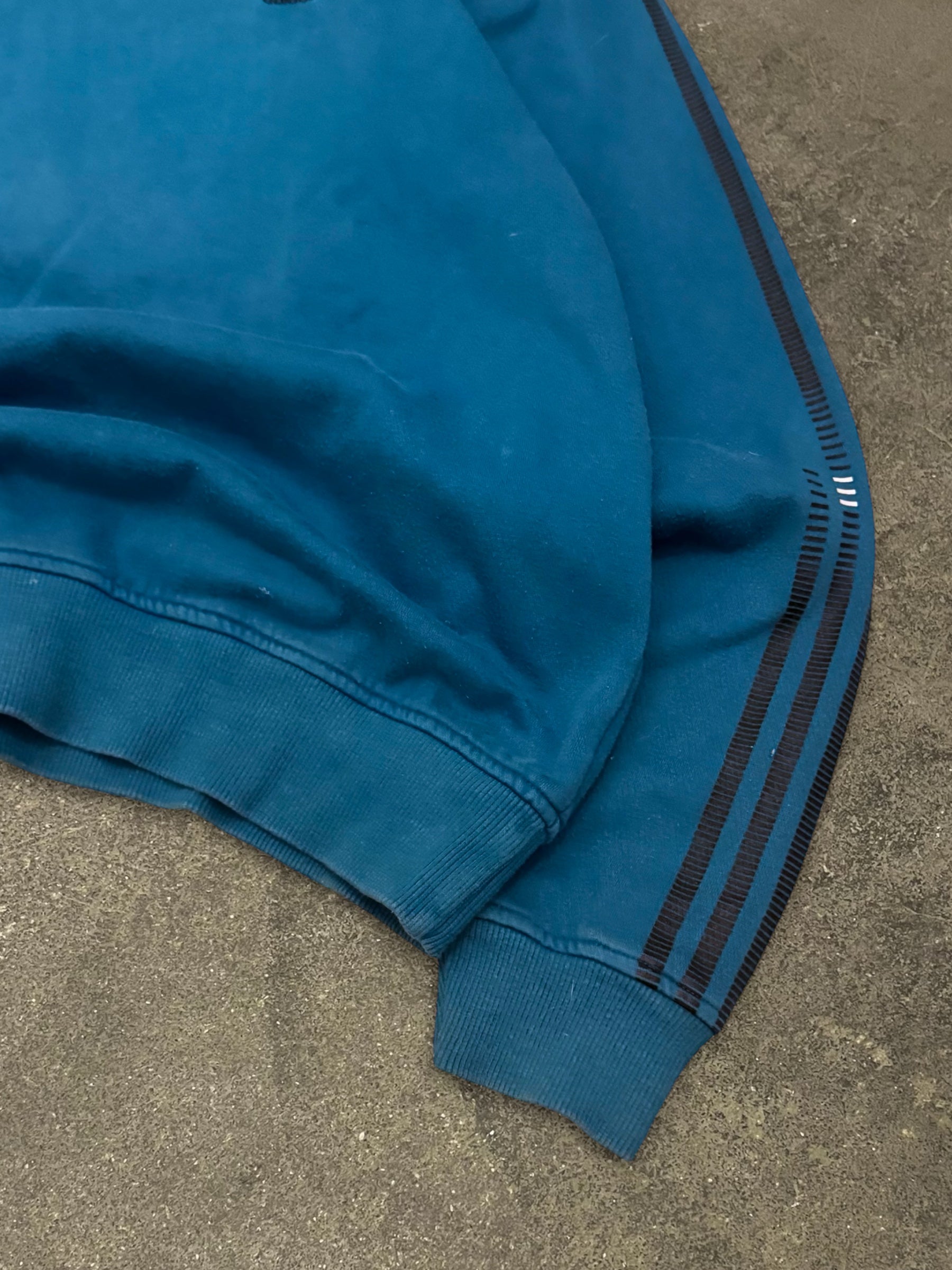 VINTAGE 90S ADIDAS SWEATSHIRT