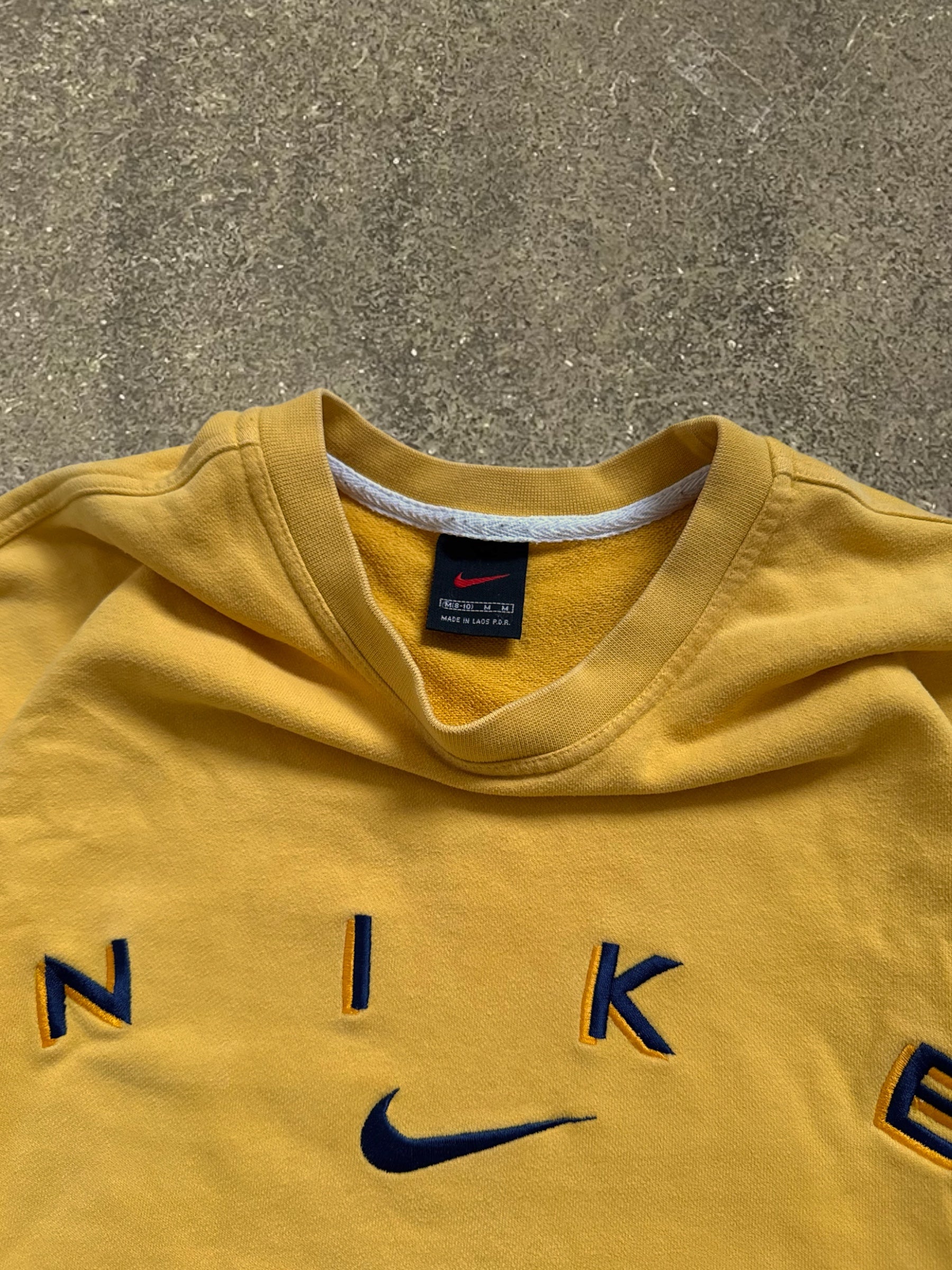 VINTAGE 90S NIKE SPELLOUT SWEATSHIRT