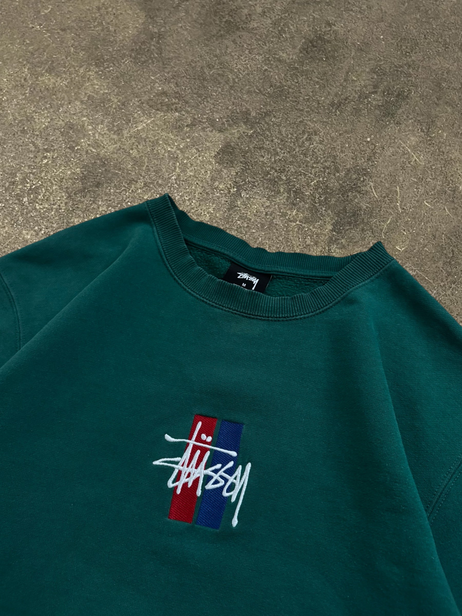 STÜSSY 2 BAR STOCK APPLIQUE SWEATSHIRT