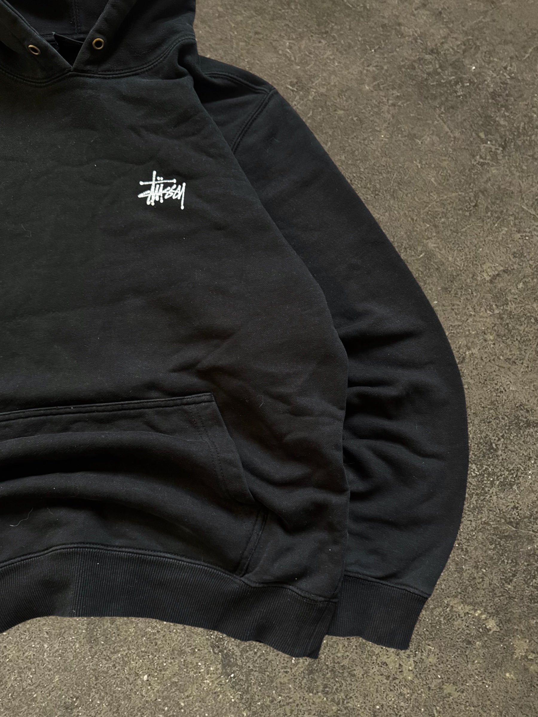 STÜSSY BASIC LOGO HOODIE