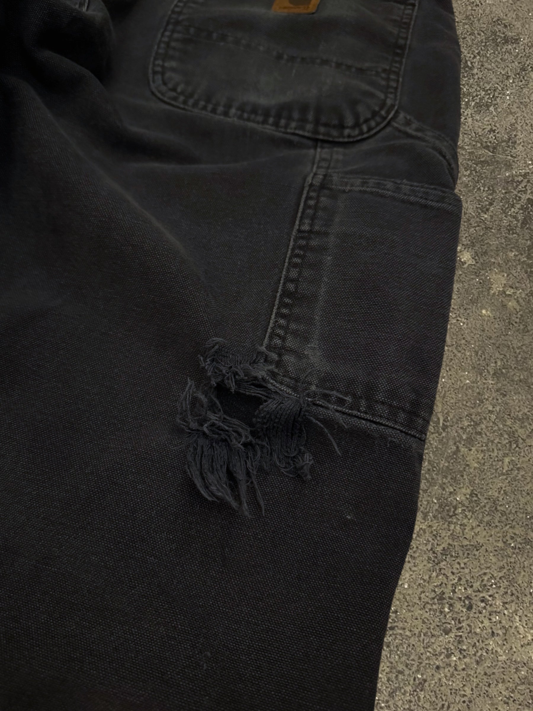 VINTAGE CARHARTT SINGLE KNEE JEANS