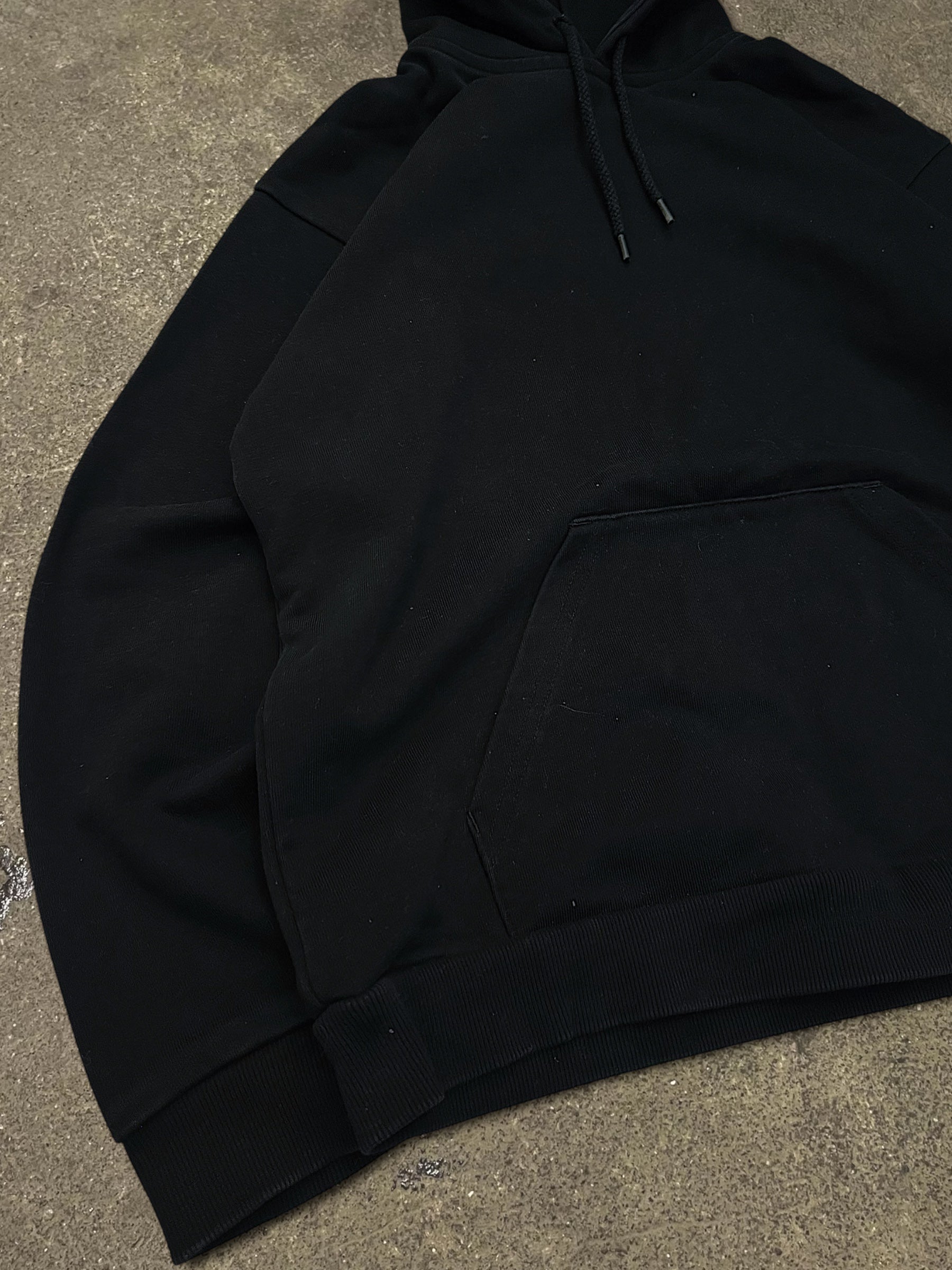 CARHARTT BLACK CHASE HOODIE