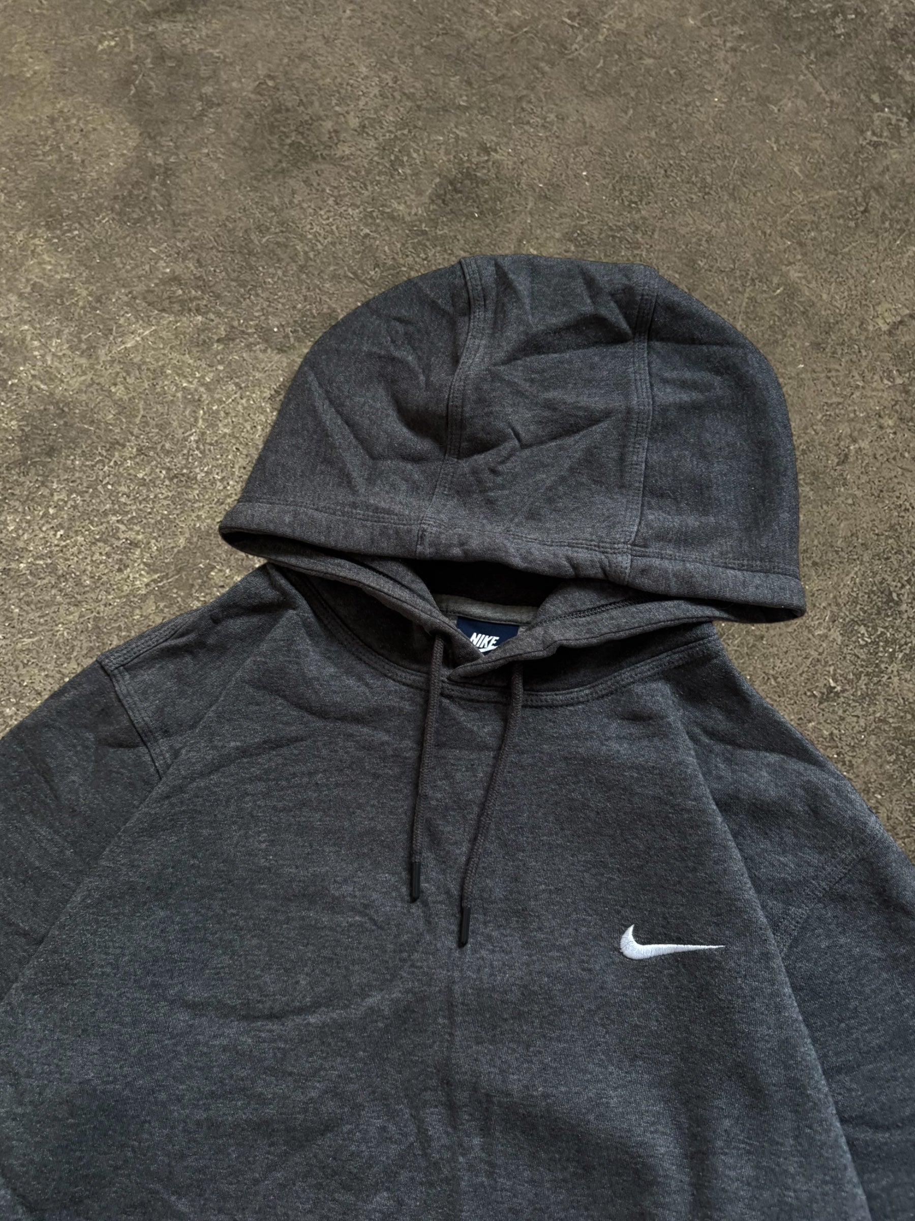 VINTAGE NIKE HOODIE