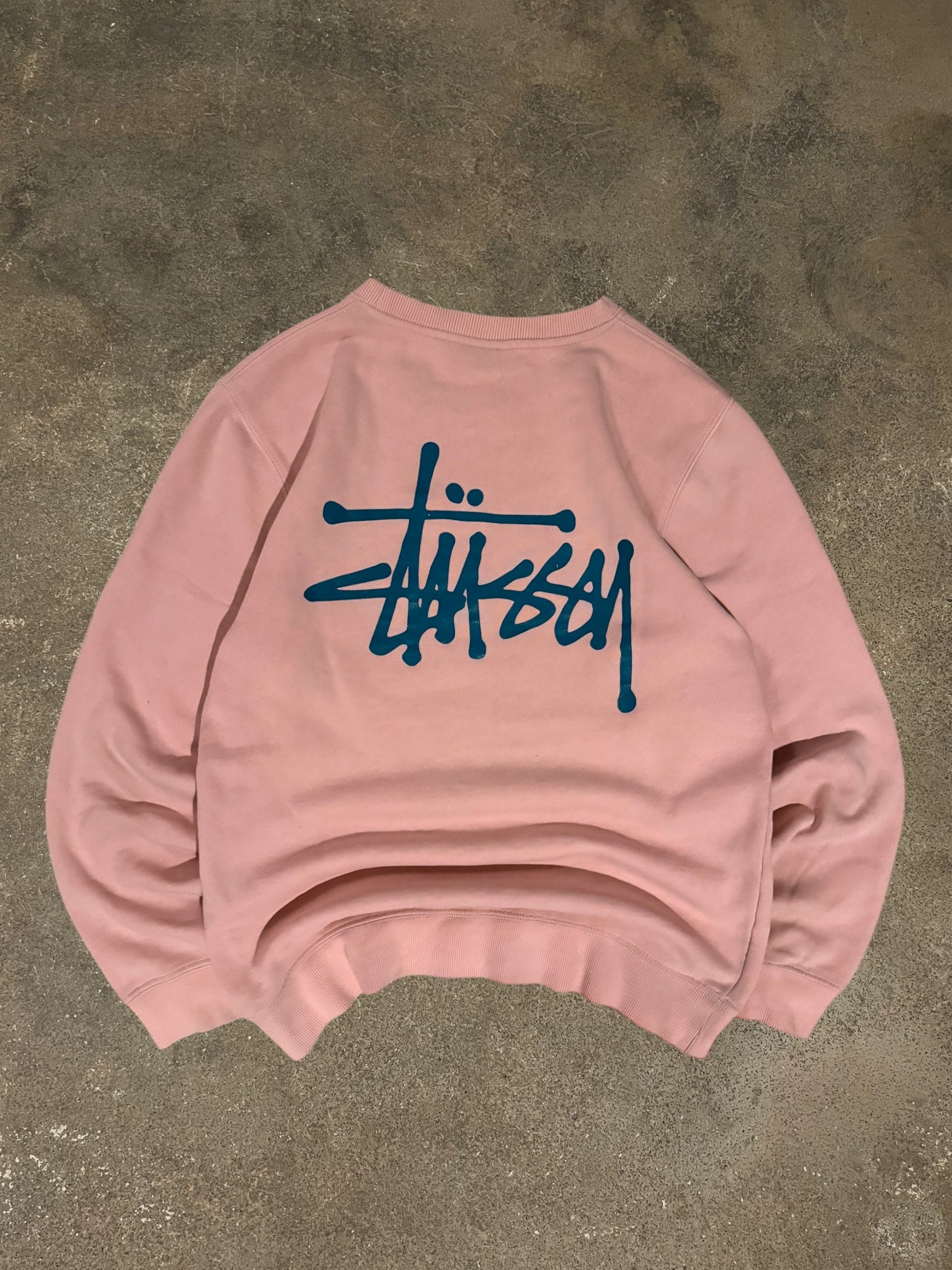 STÜSSY PINK BASIC LOGO SWEATSHIRT